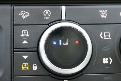 2025 Land Rover Defender 110 X-Dynamic SE