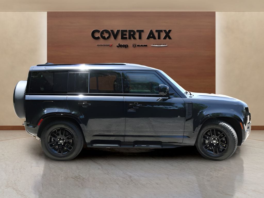 2025 Land Rover Defender 110 X-Dynamic SE