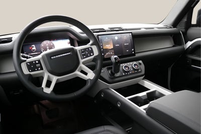2025 Land Rover Defender 110 S