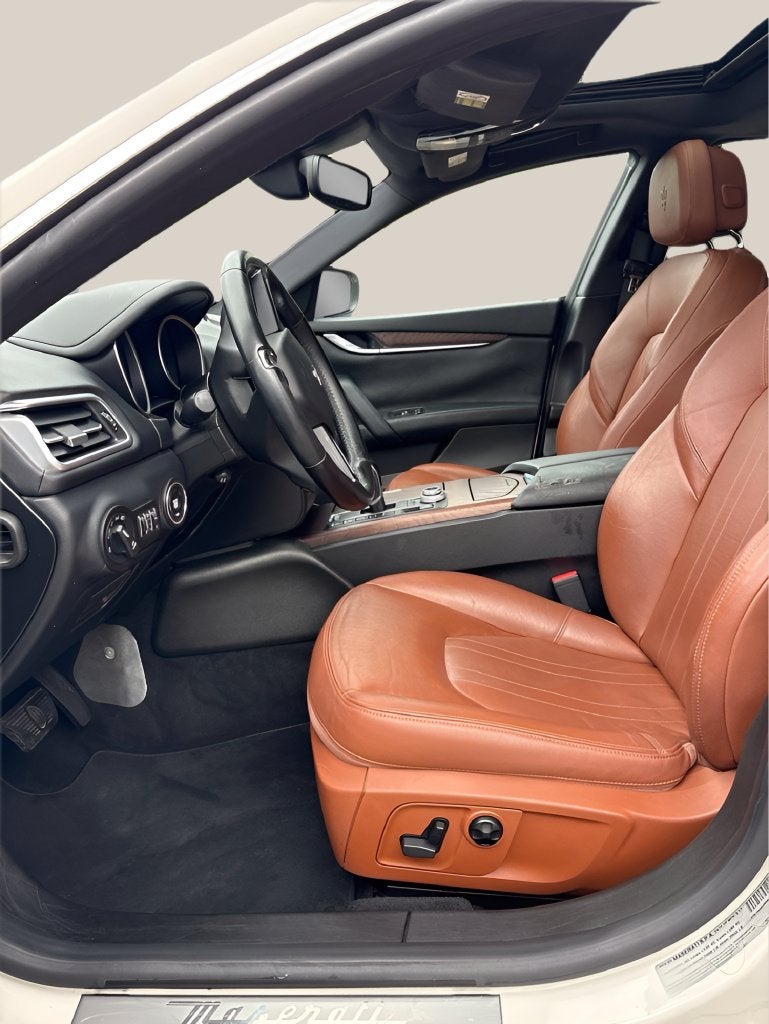 2017 Maserati Ghibli Base
