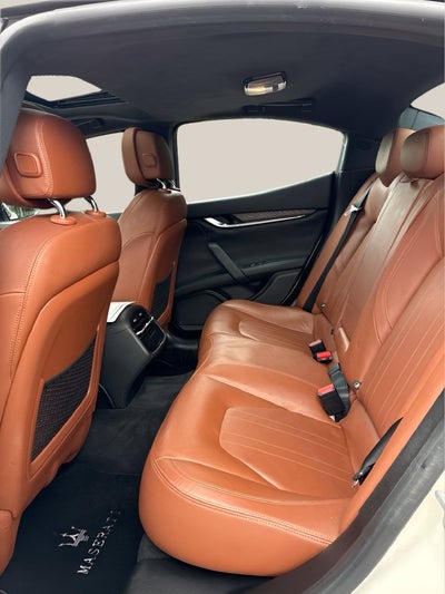 2017 Maserati Ghibli Base