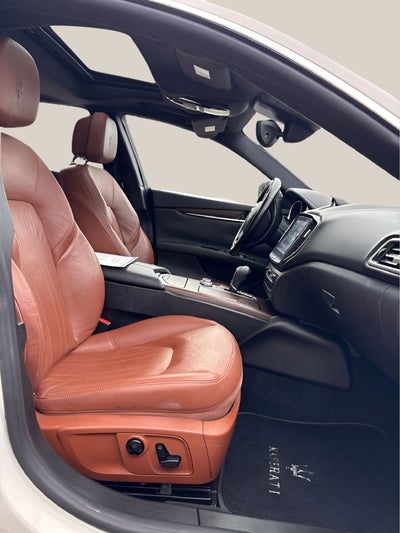 2017 Maserati Ghibli Base