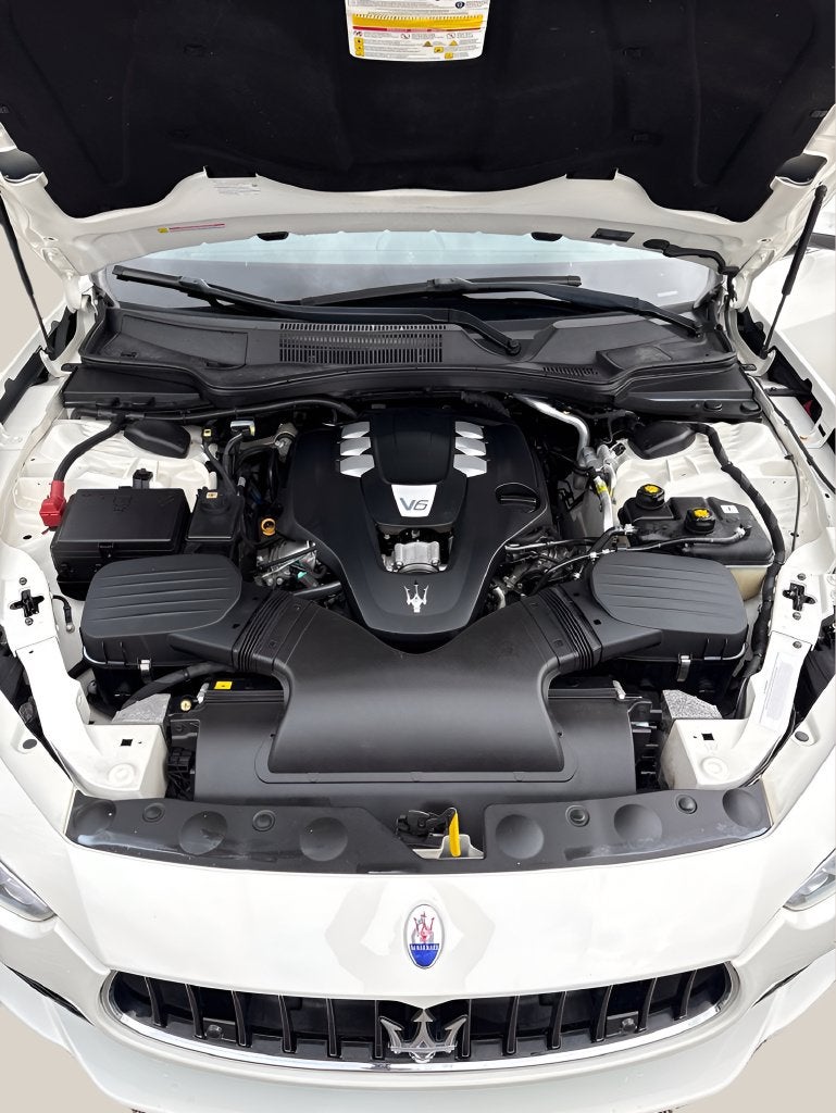 2017 Maserati Ghibli Base