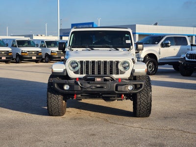 2025 Jeep Wrangler 4-Door Sahara 4x4