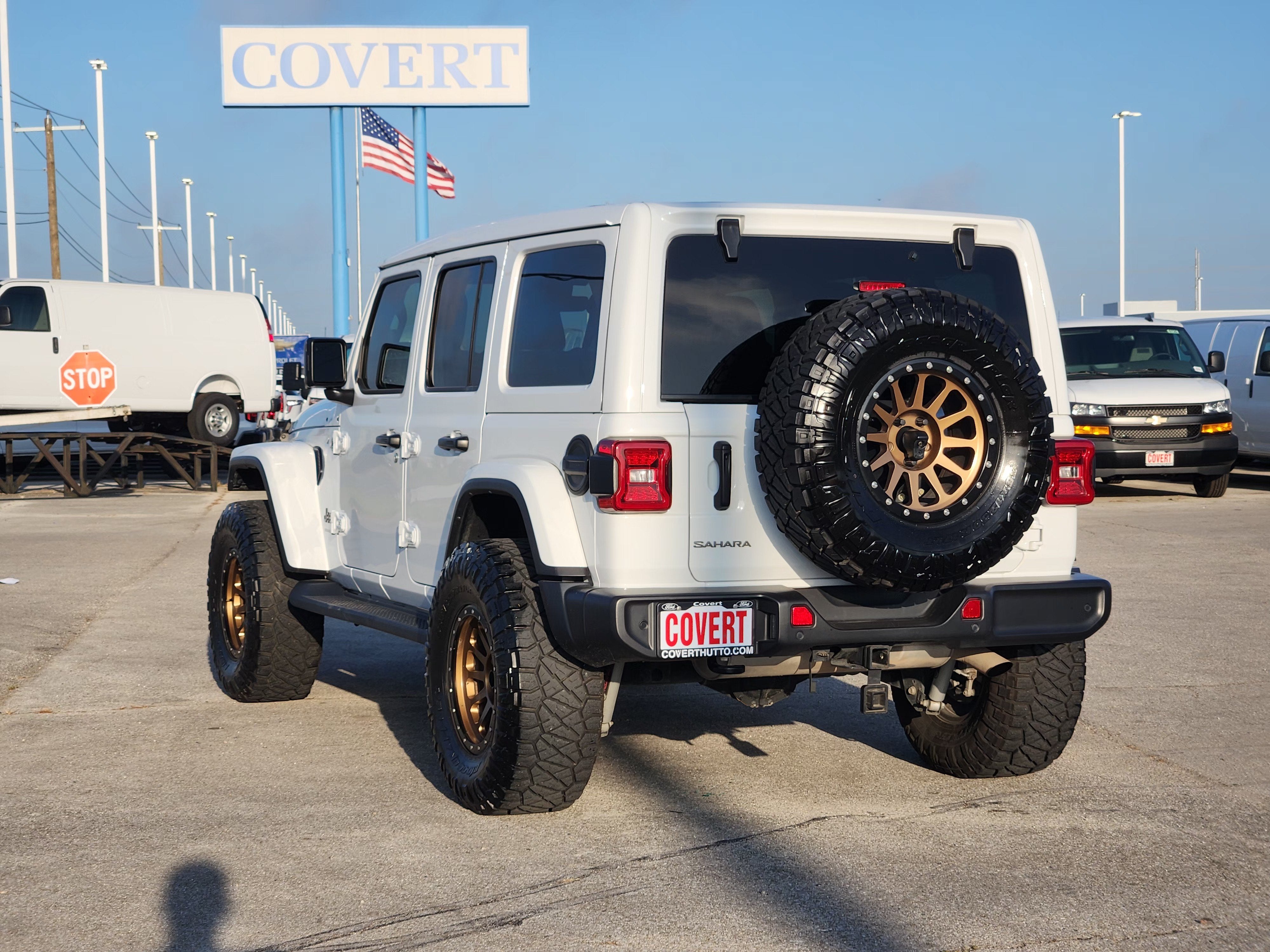 2025 Jeep Wrangler 4-Door Sahara 4x4