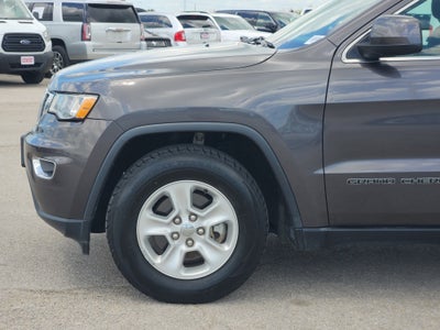 2017 Jeep Grand Cherokee Laredo