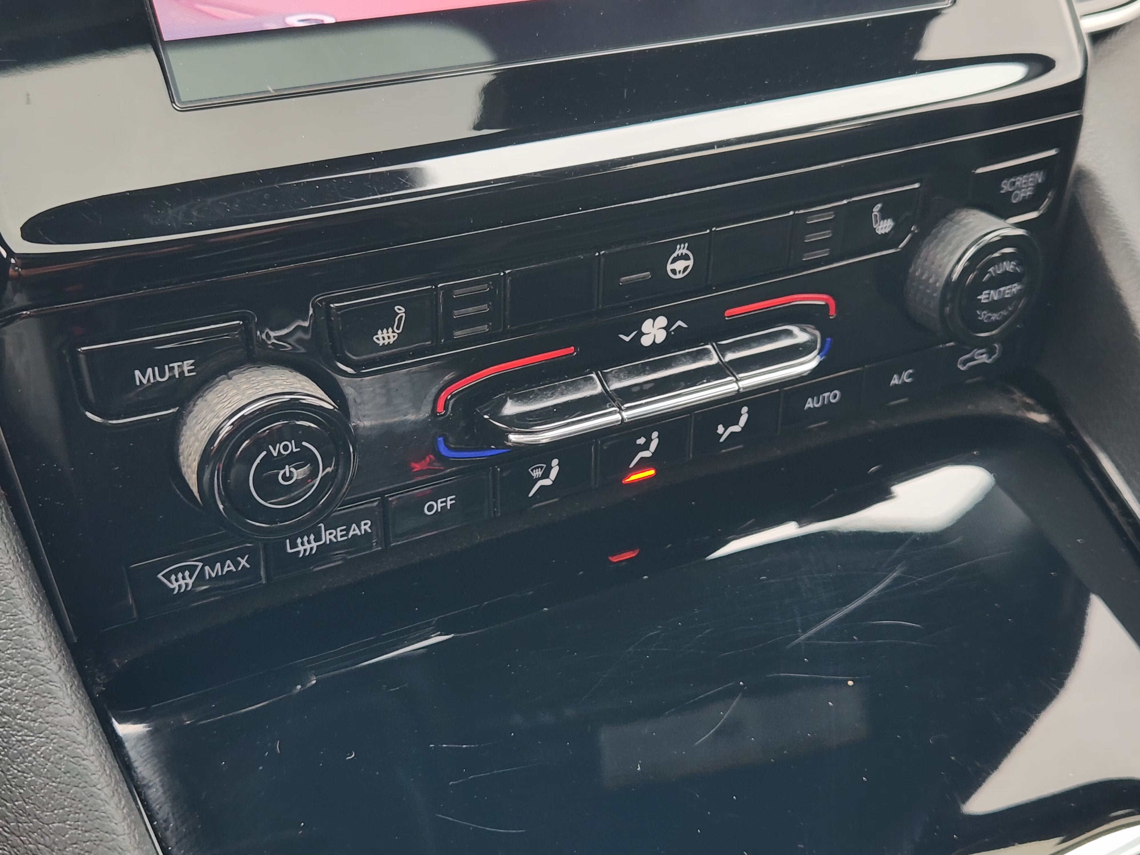 2021 Jeep Grand Cherokee L Altitude 4x2