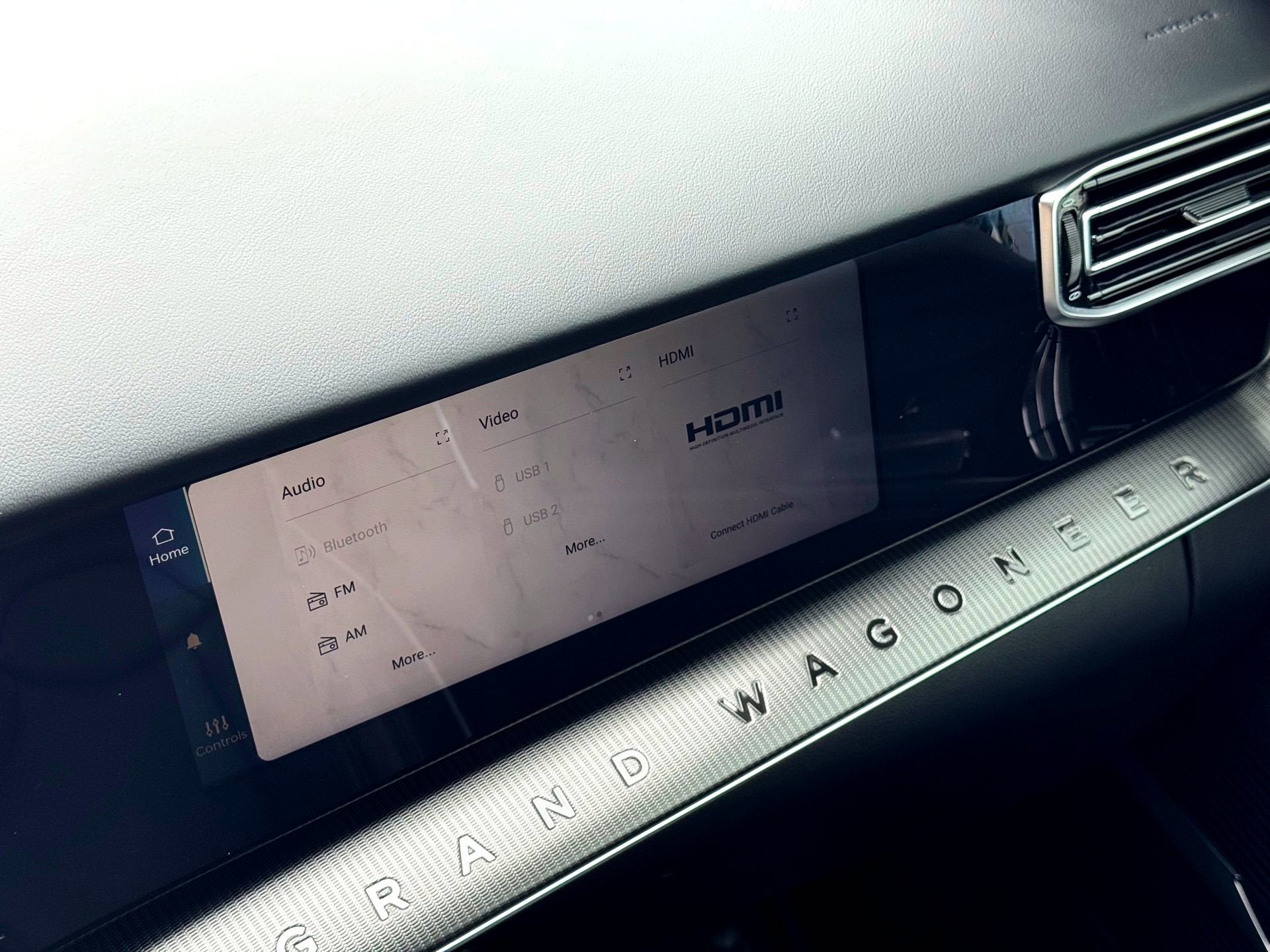 2024 Jeep Grand Wagoneer L Series II