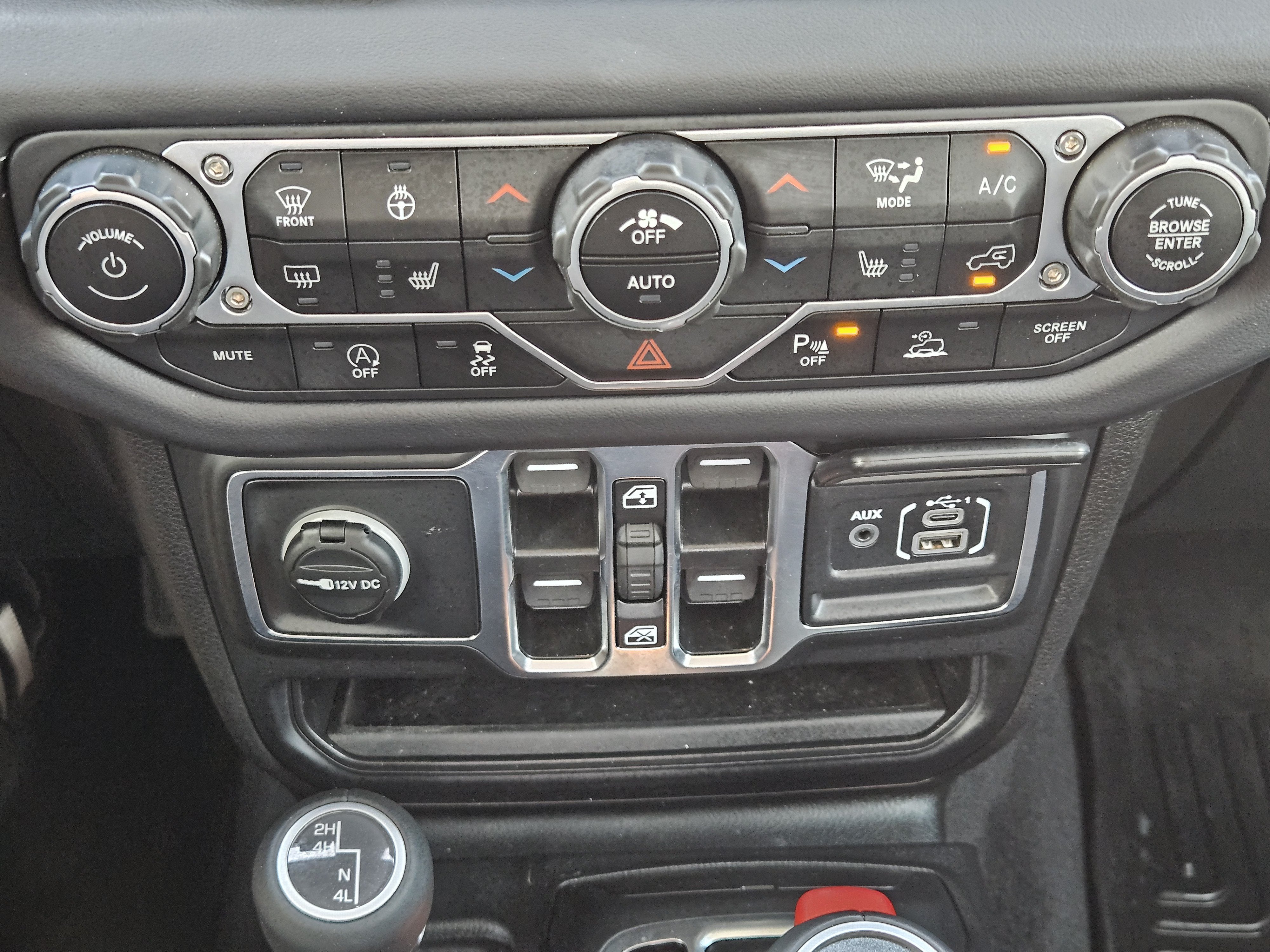 2025 Jeep Gladiator High Tide