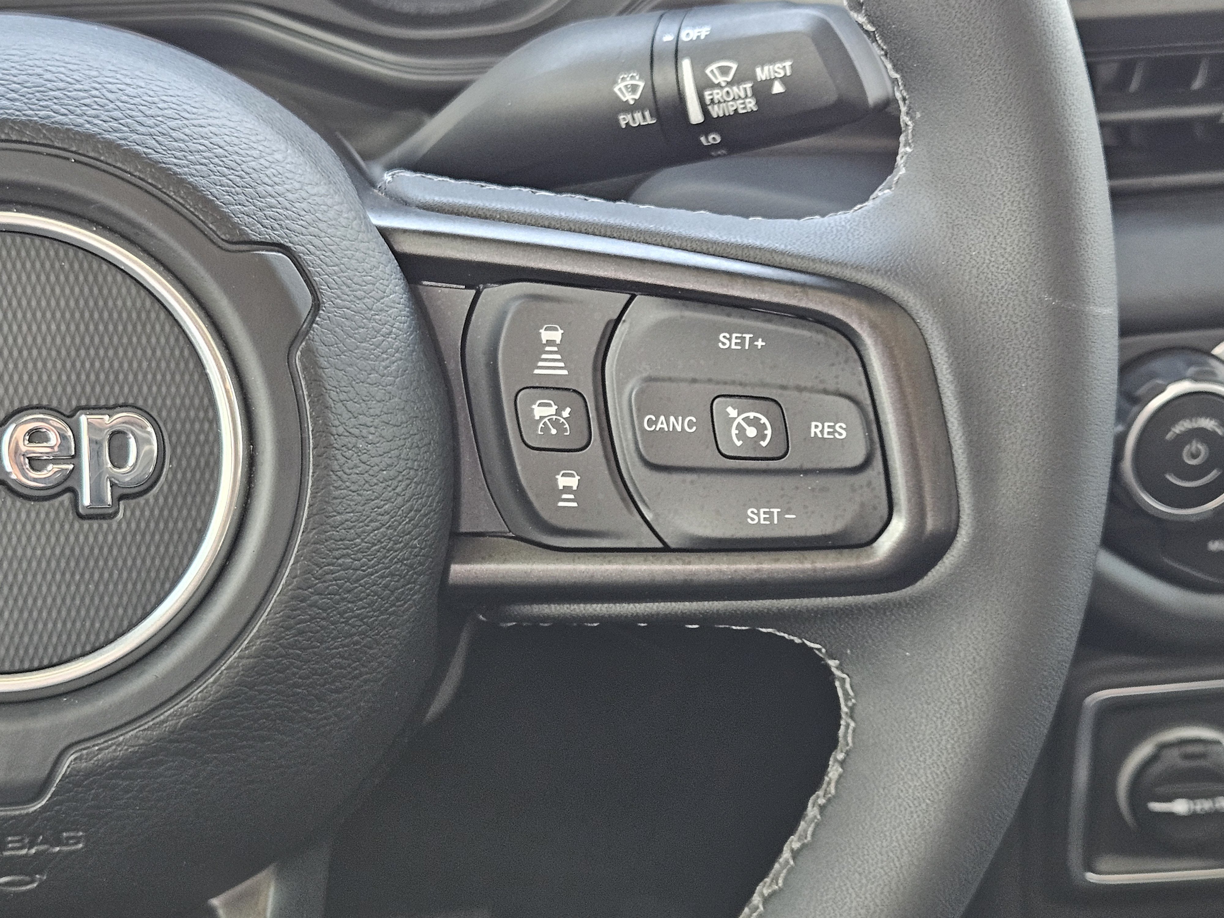 2025 Jeep Gladiator High Tide