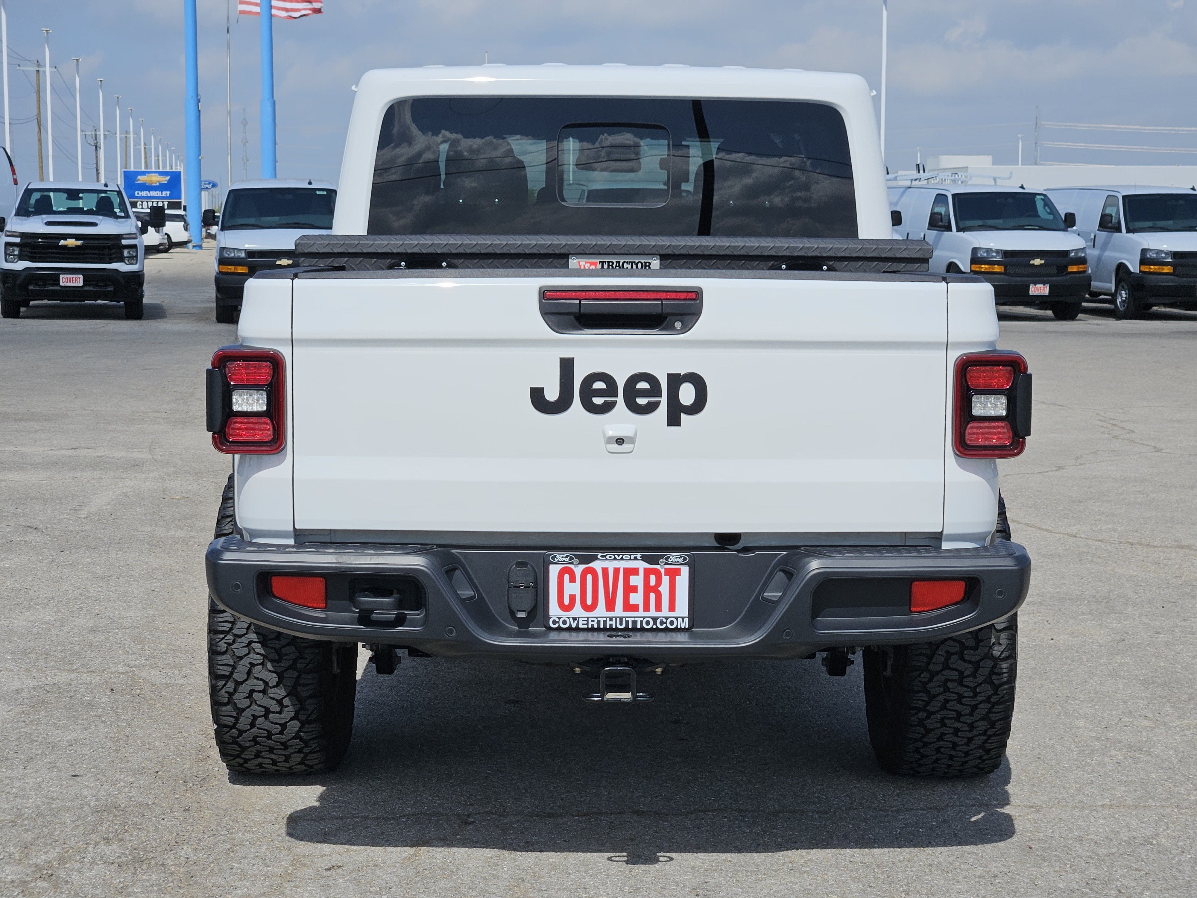 2025 Jeep Gladiator High Tide