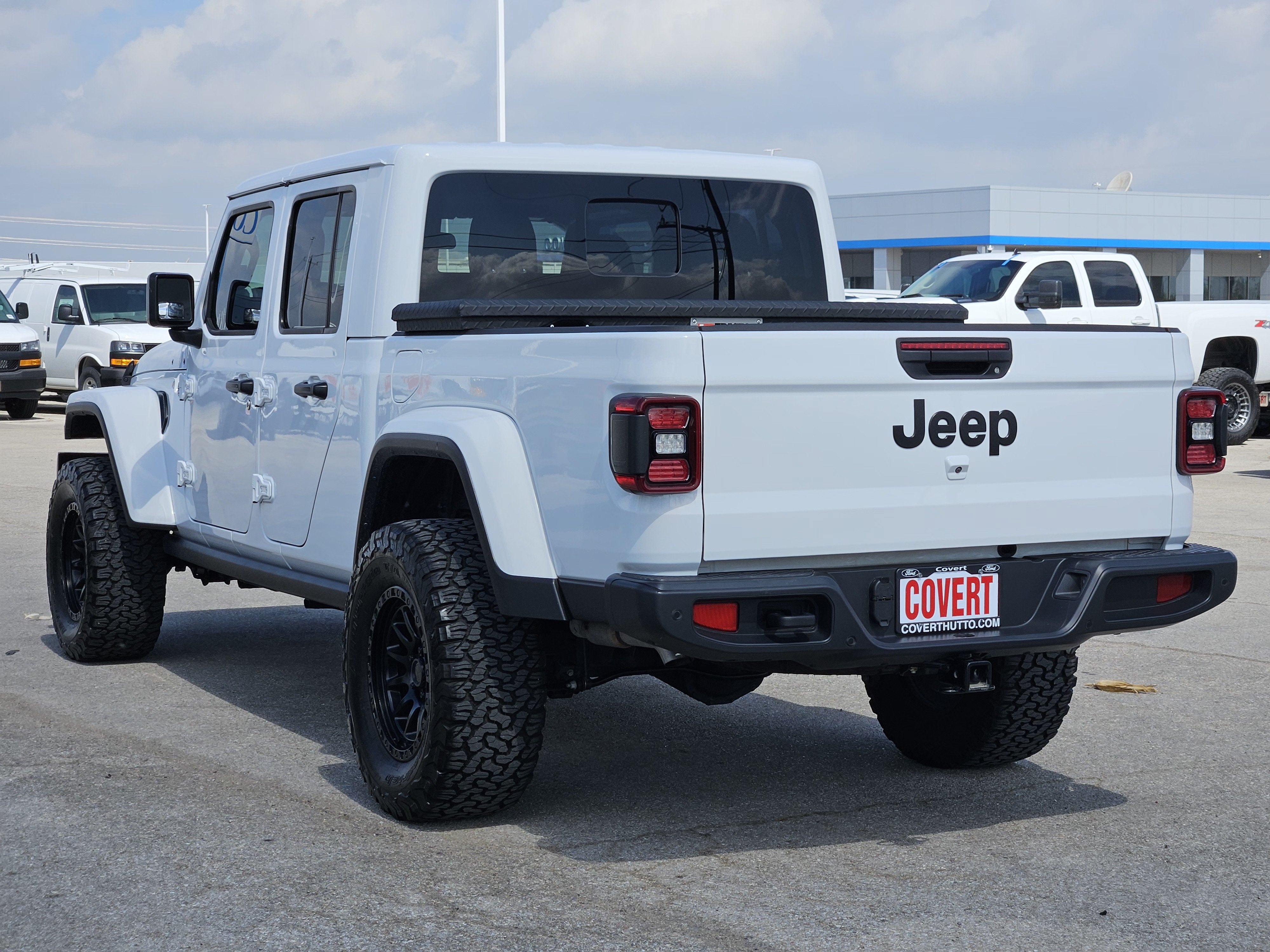 2025 Jeep Gladiator High Tide
