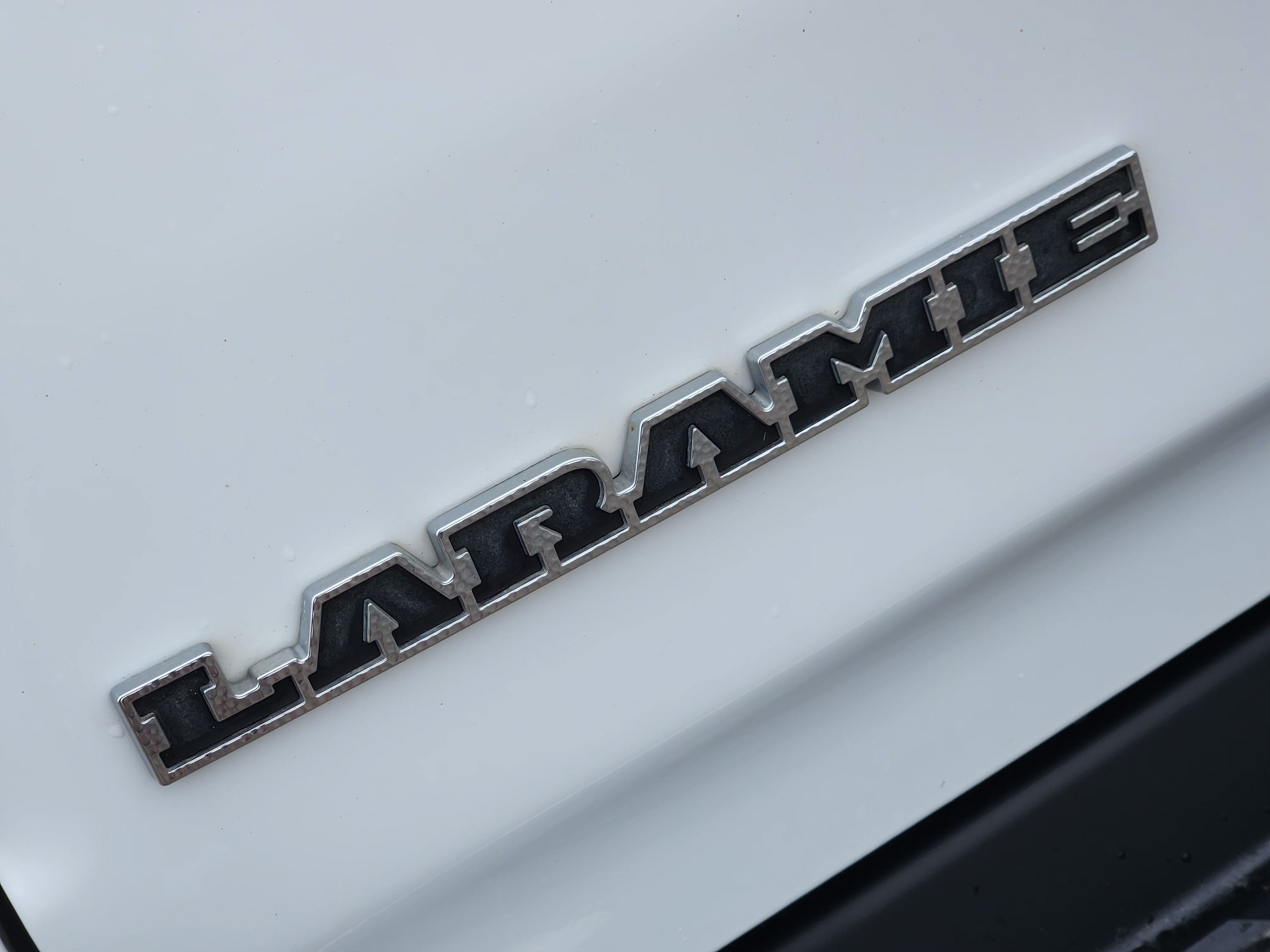 2023 RAM 1500 Laramie Crew Cab 4x4 5'7" Box