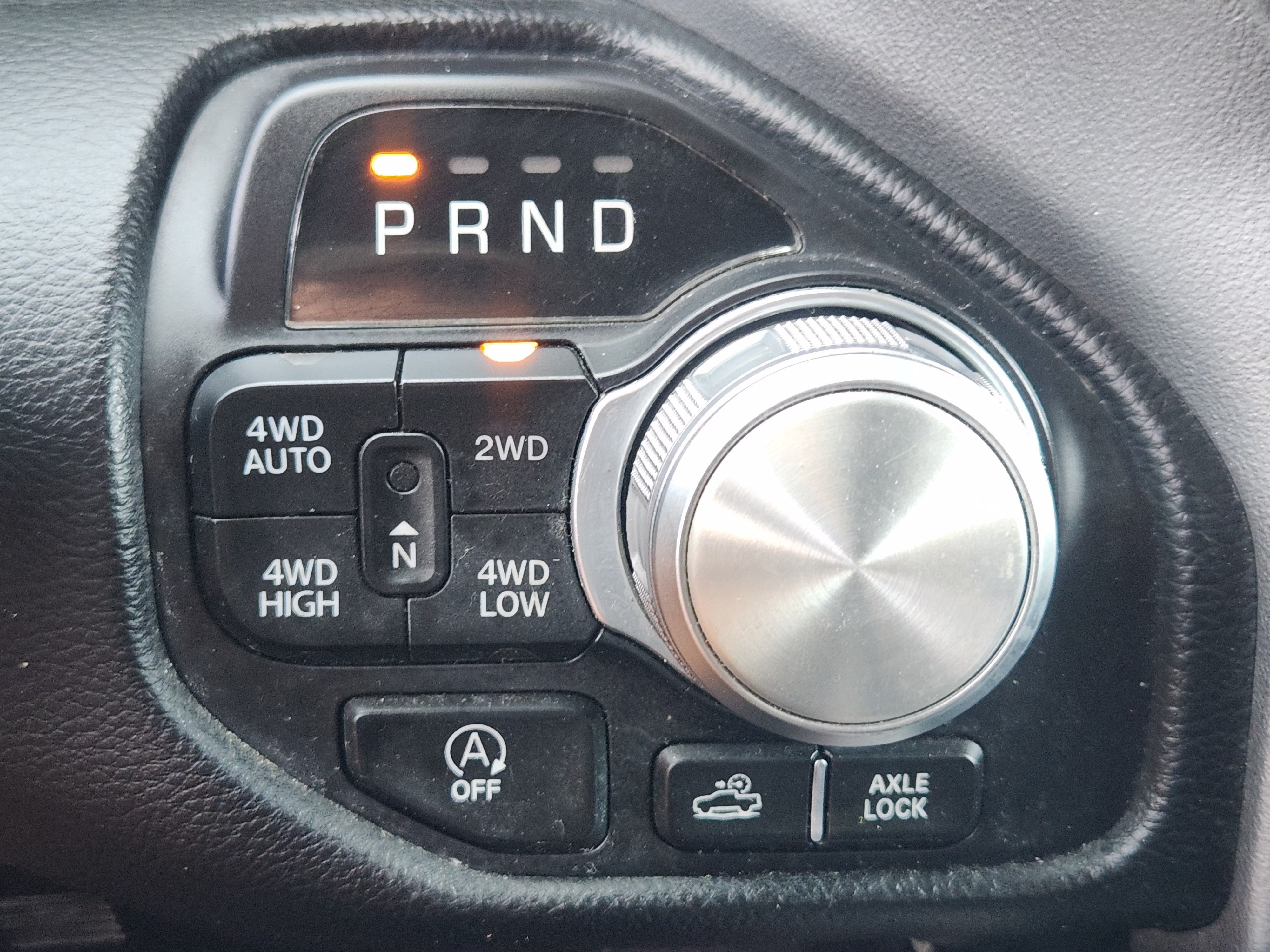 2023 RAM 1500 Laramie Crew Cab 4x4 5'7" Box