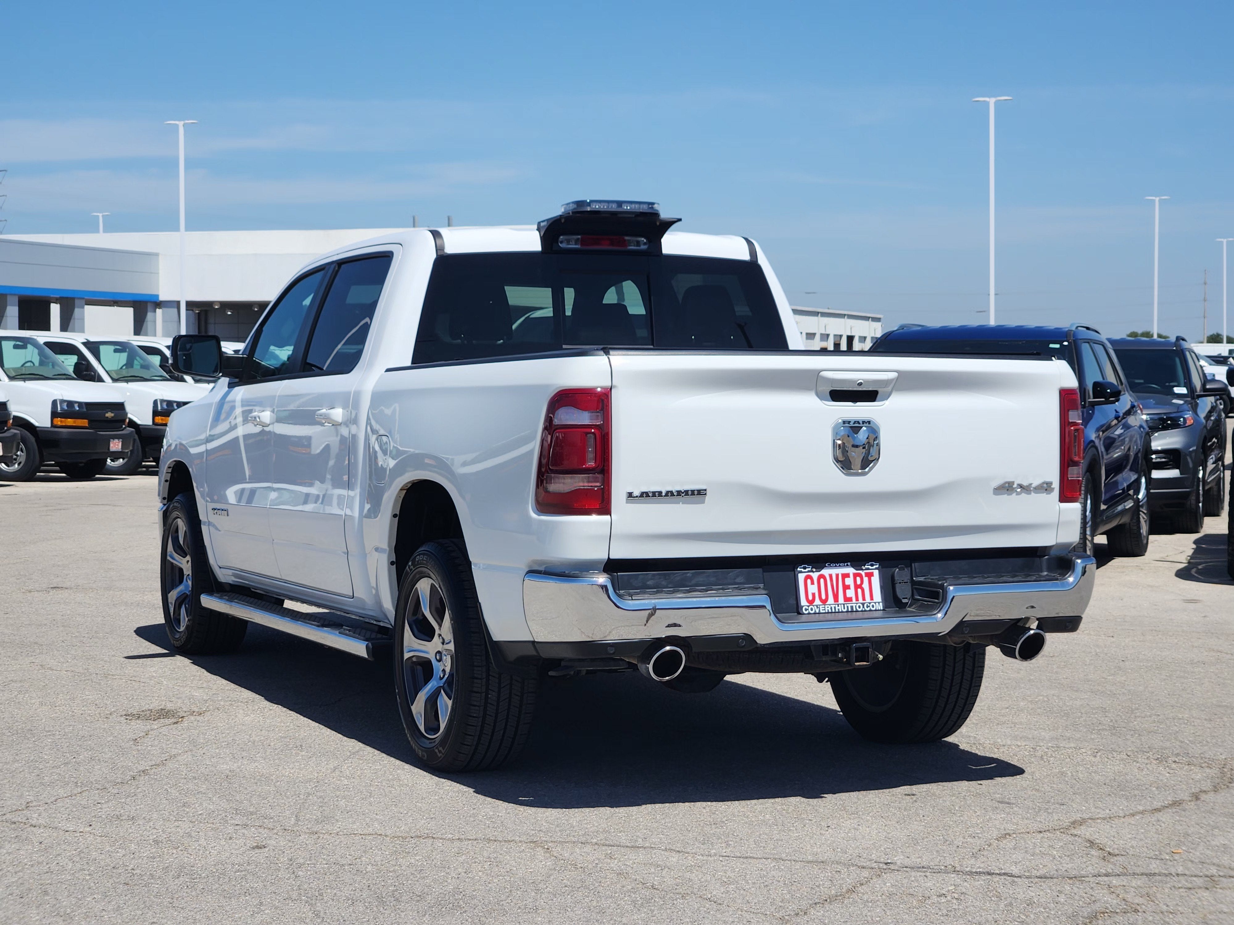 2023 RAM 1500 Laramie Crew Cab 4x4 5'7" Box