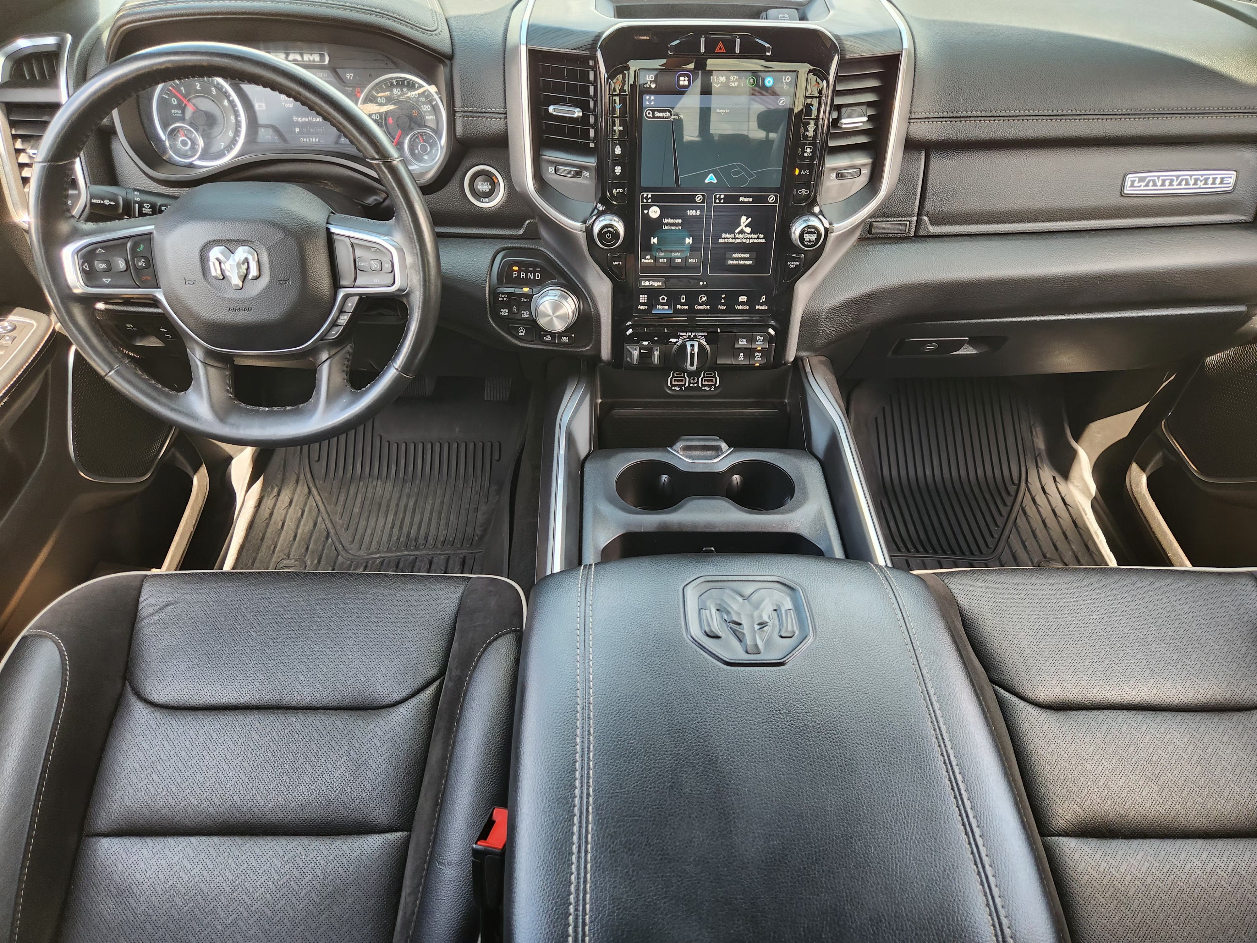 2024 RAM 1500 Laramie Crew Cab 4x4 5'7" Box