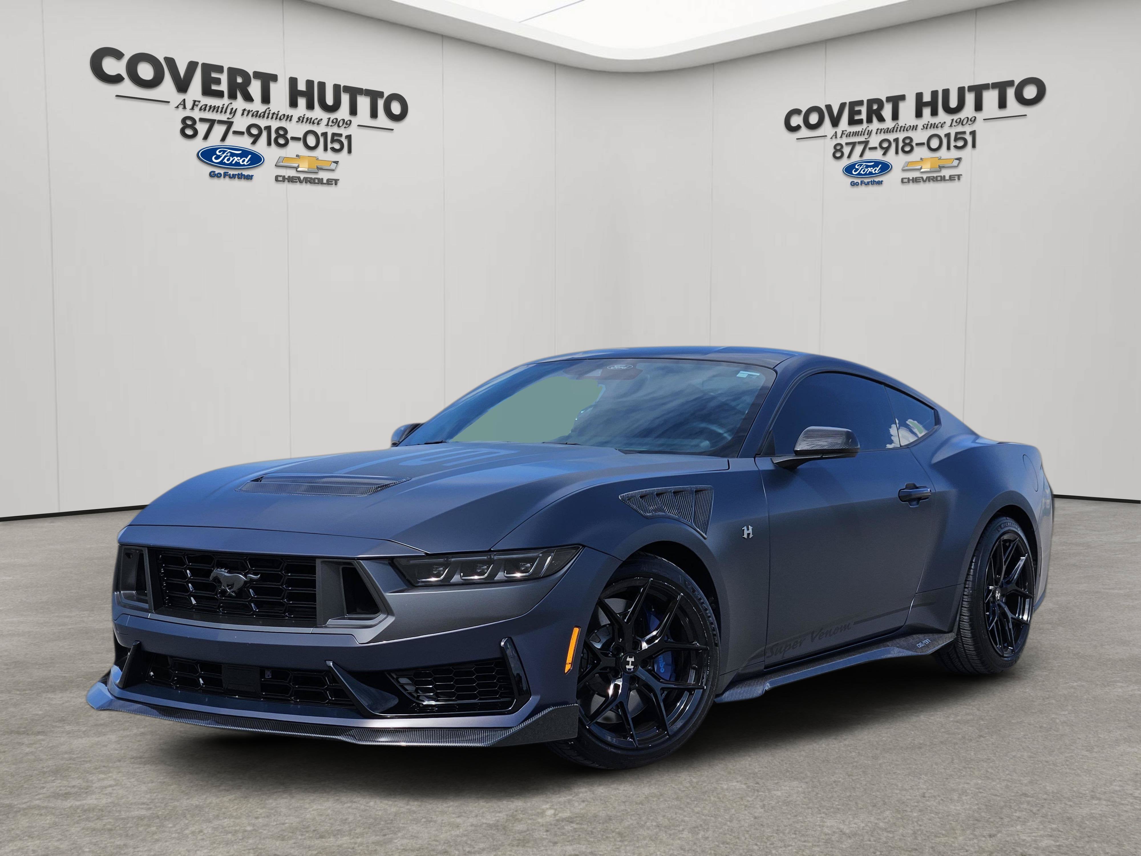 2025 Ford Mustang Dark Horse