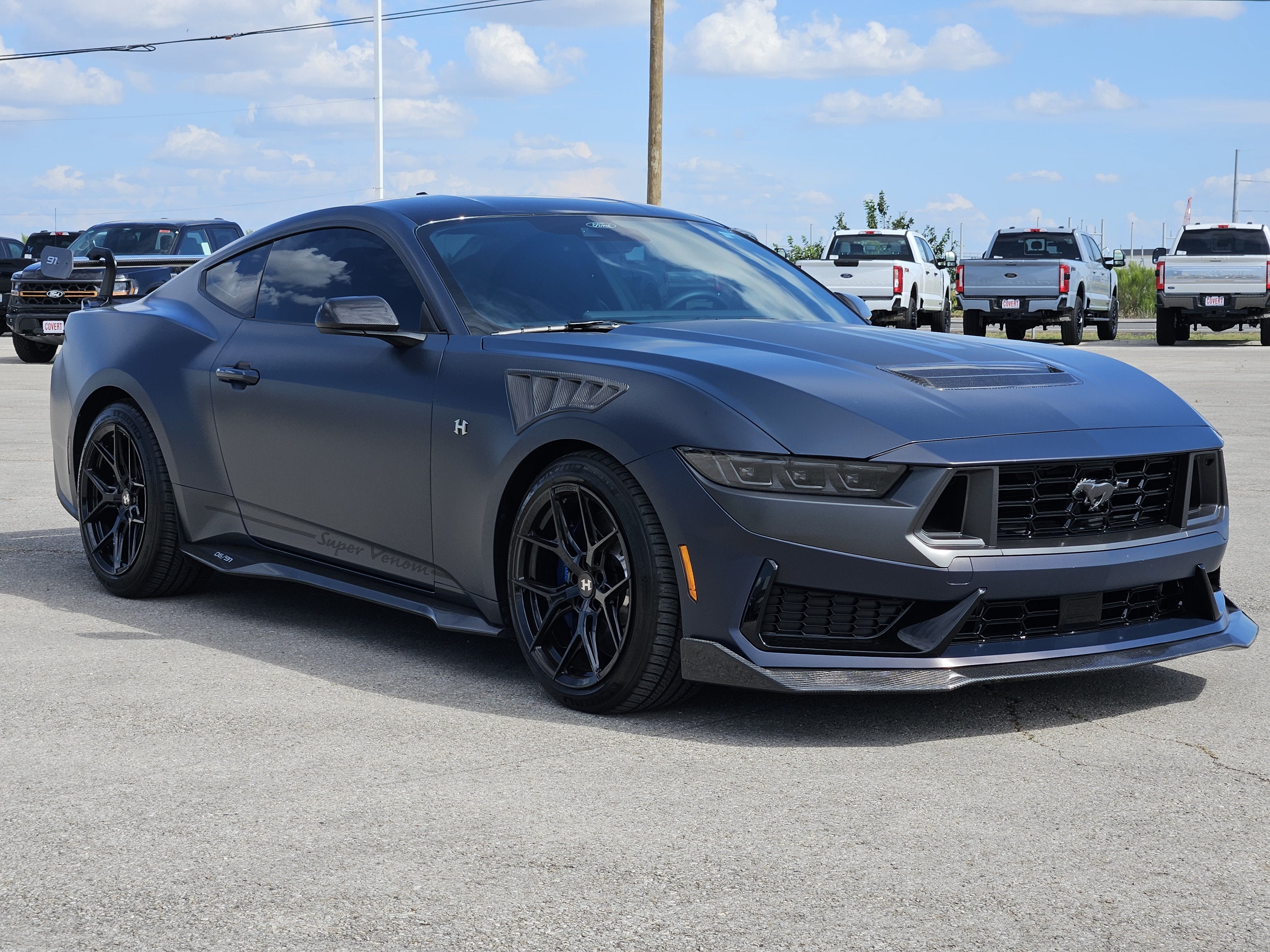 2025 Ford Mustang Dark Horse