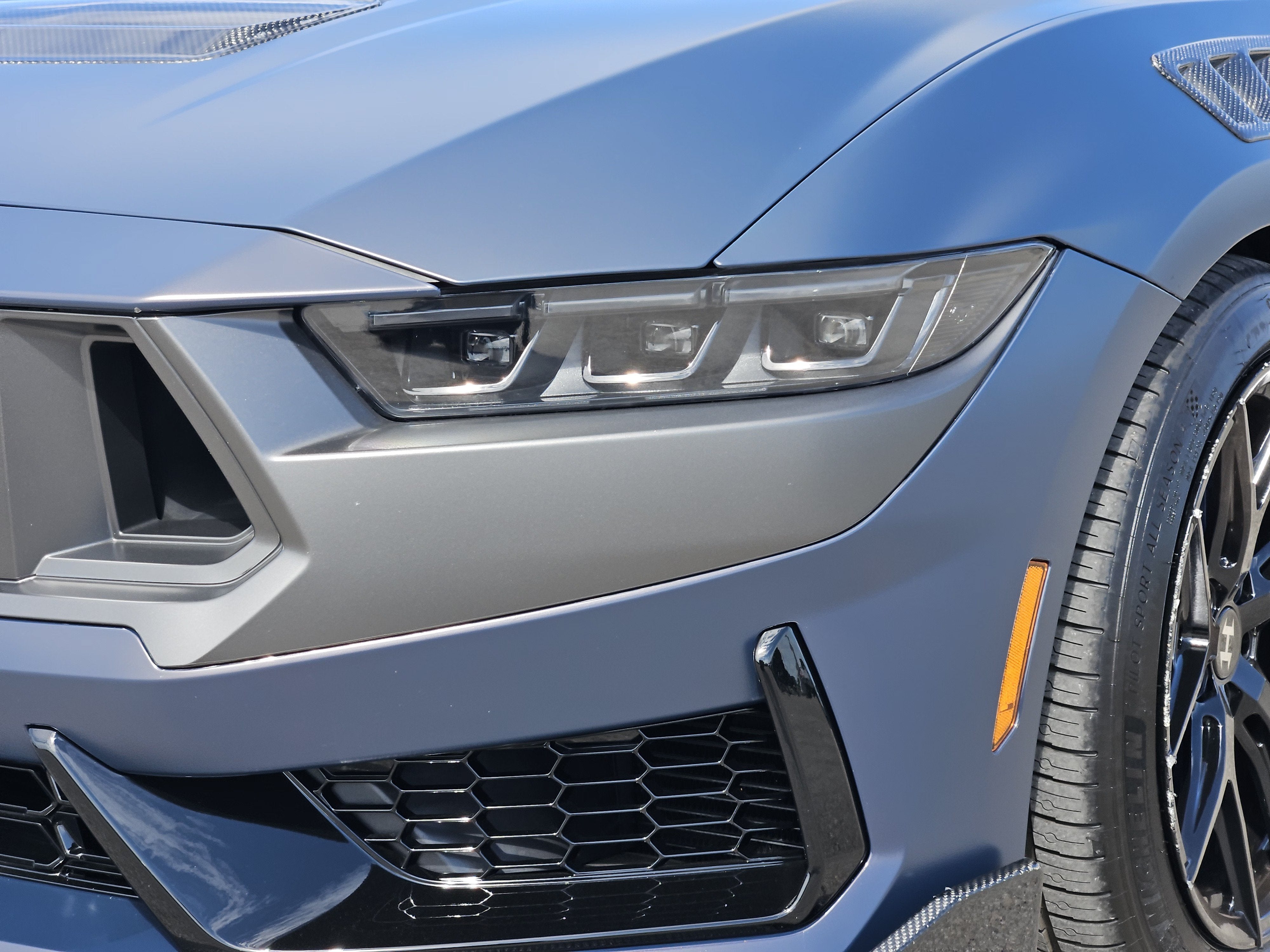2025 Ford Mustang Dark Horse