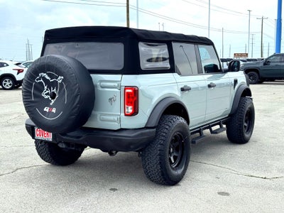 2021 Ford Bronco Base