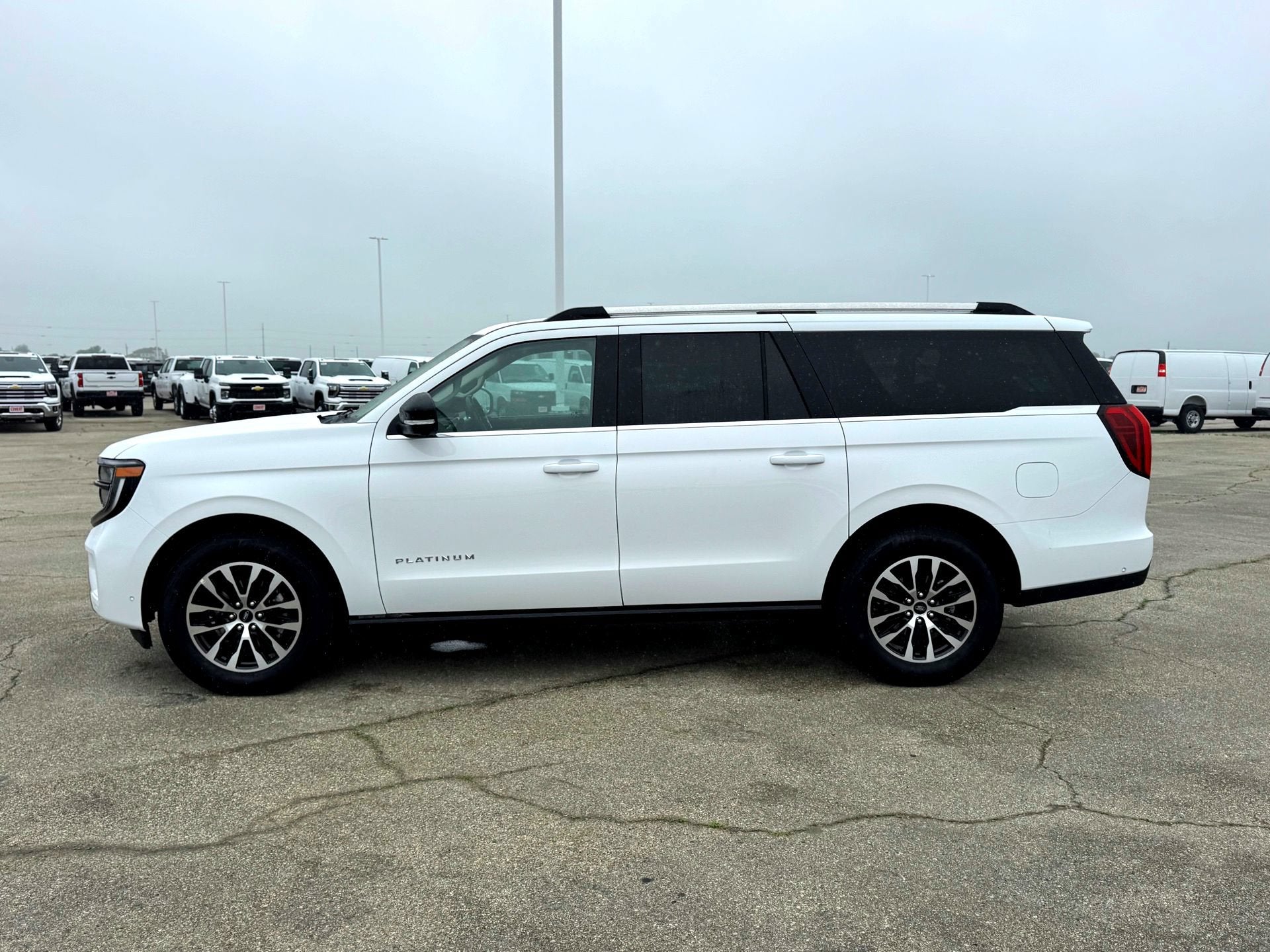 2025 Ford Expedition Max Platinum