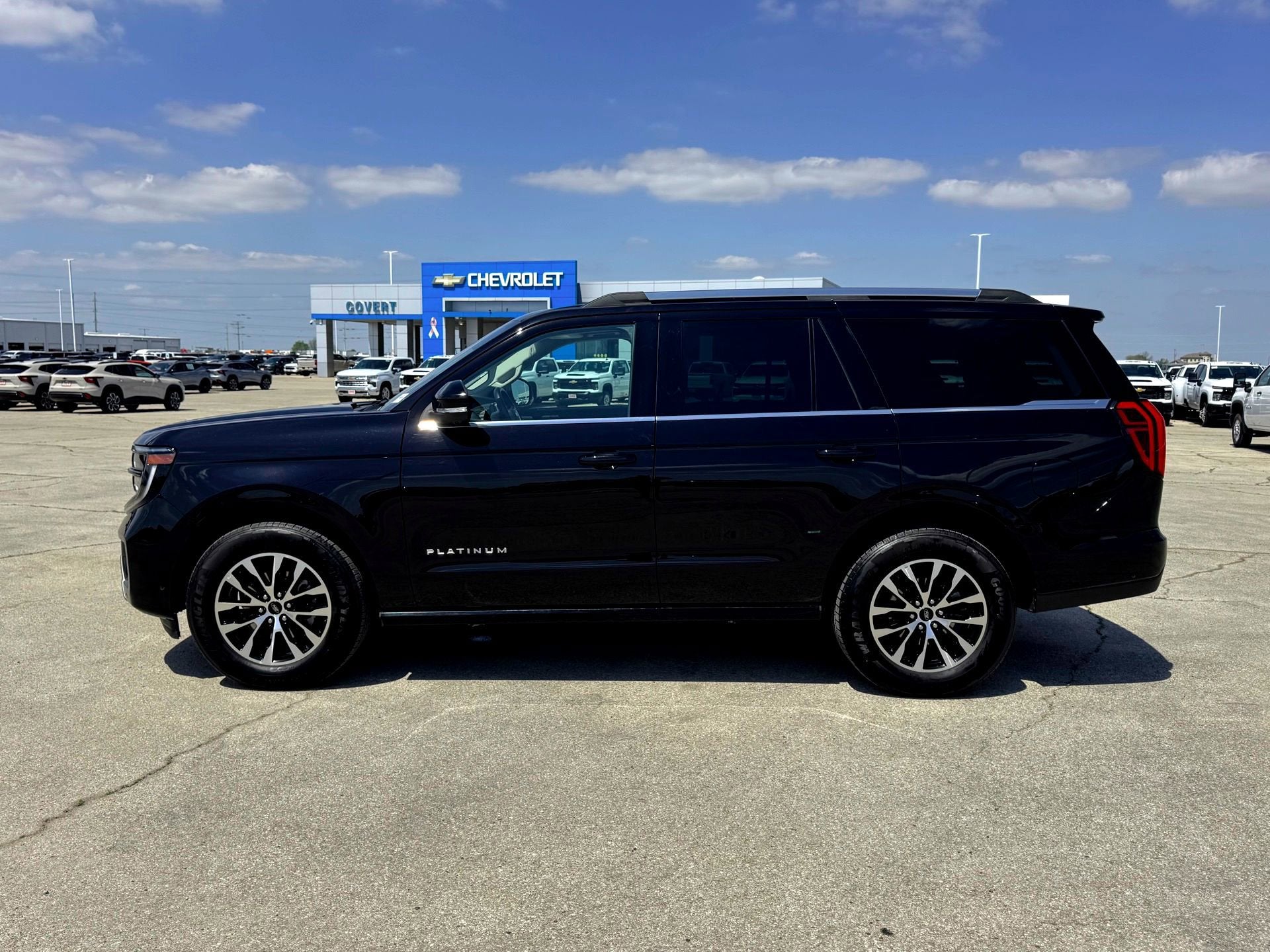 2025 Ford Expedition Platinum
