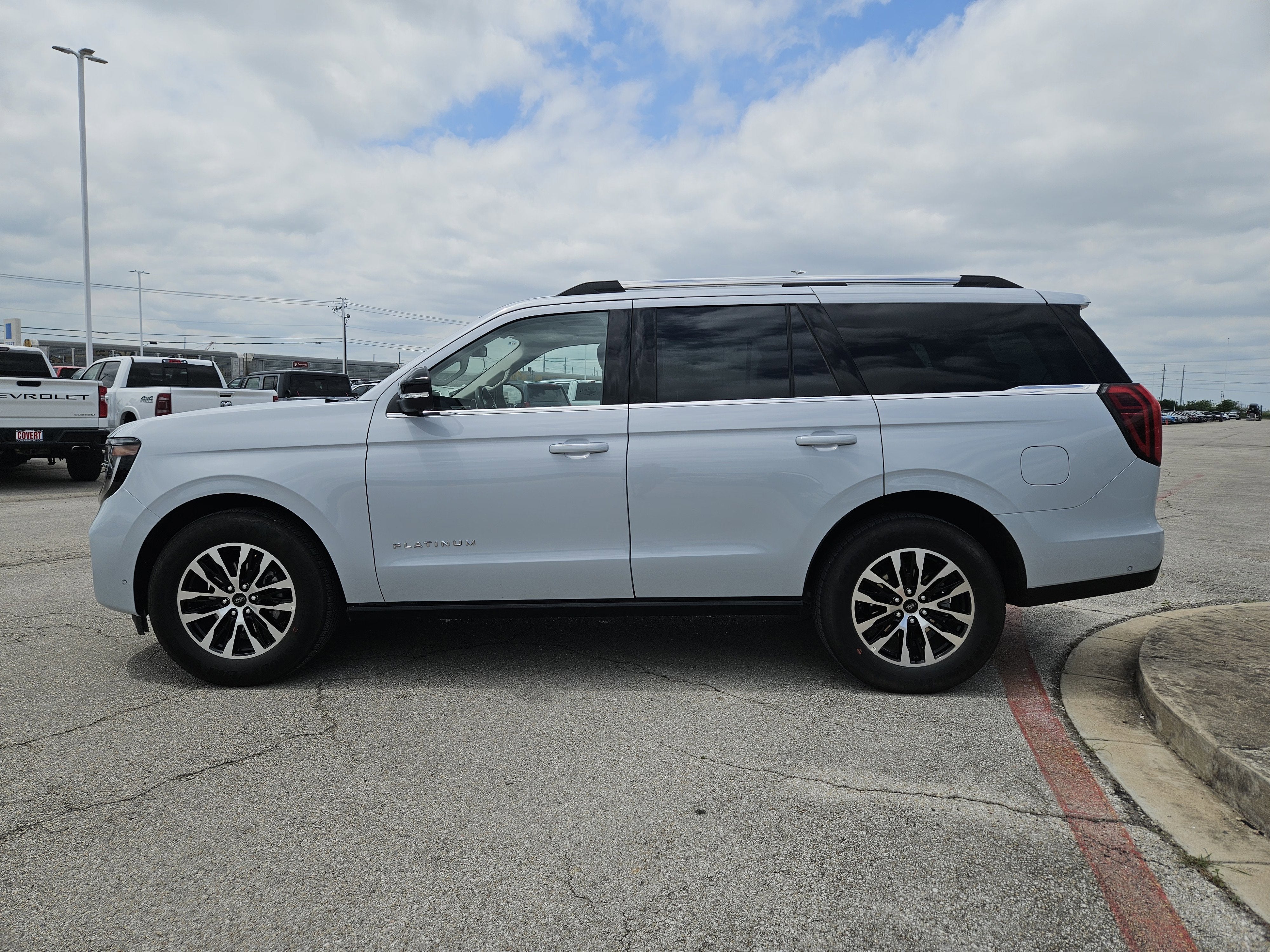 2025 Ford Expedition Platinum
