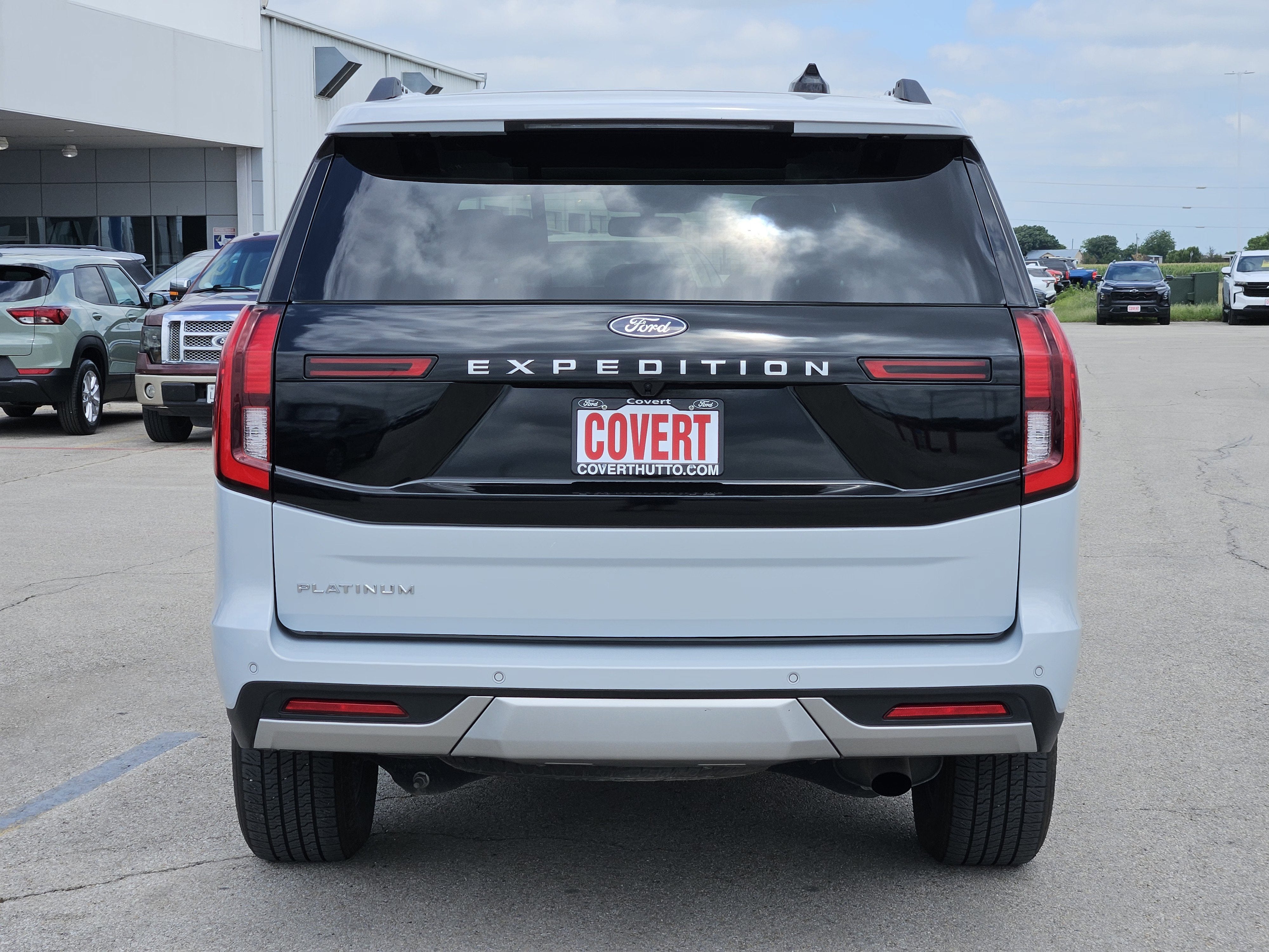 2025 Ford Expedition Platinum
