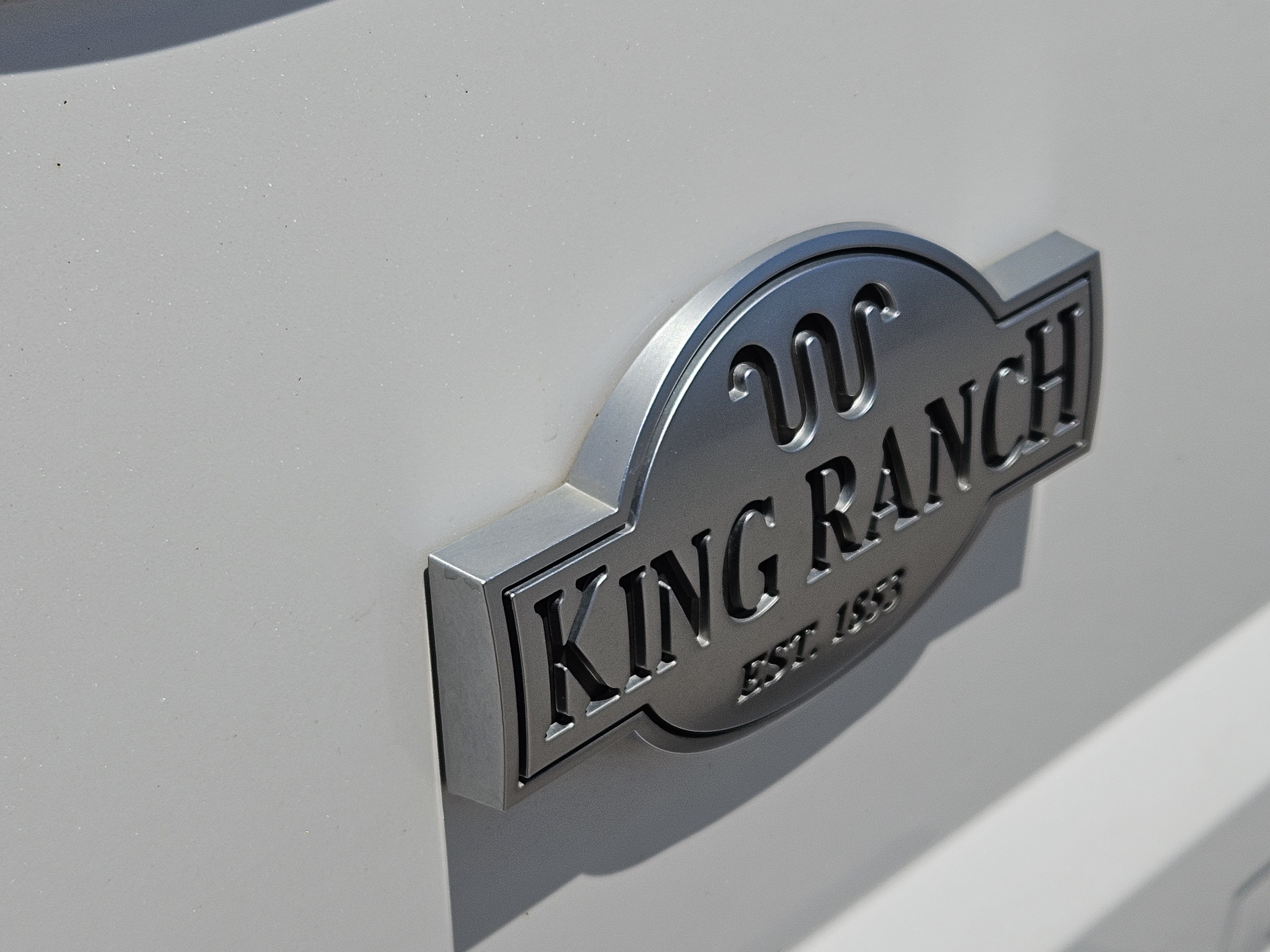 2017 Ford Super Duty F-250 SRW Lariat