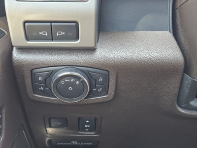 2017 Ford Super Duty F-250 SRW Lariat