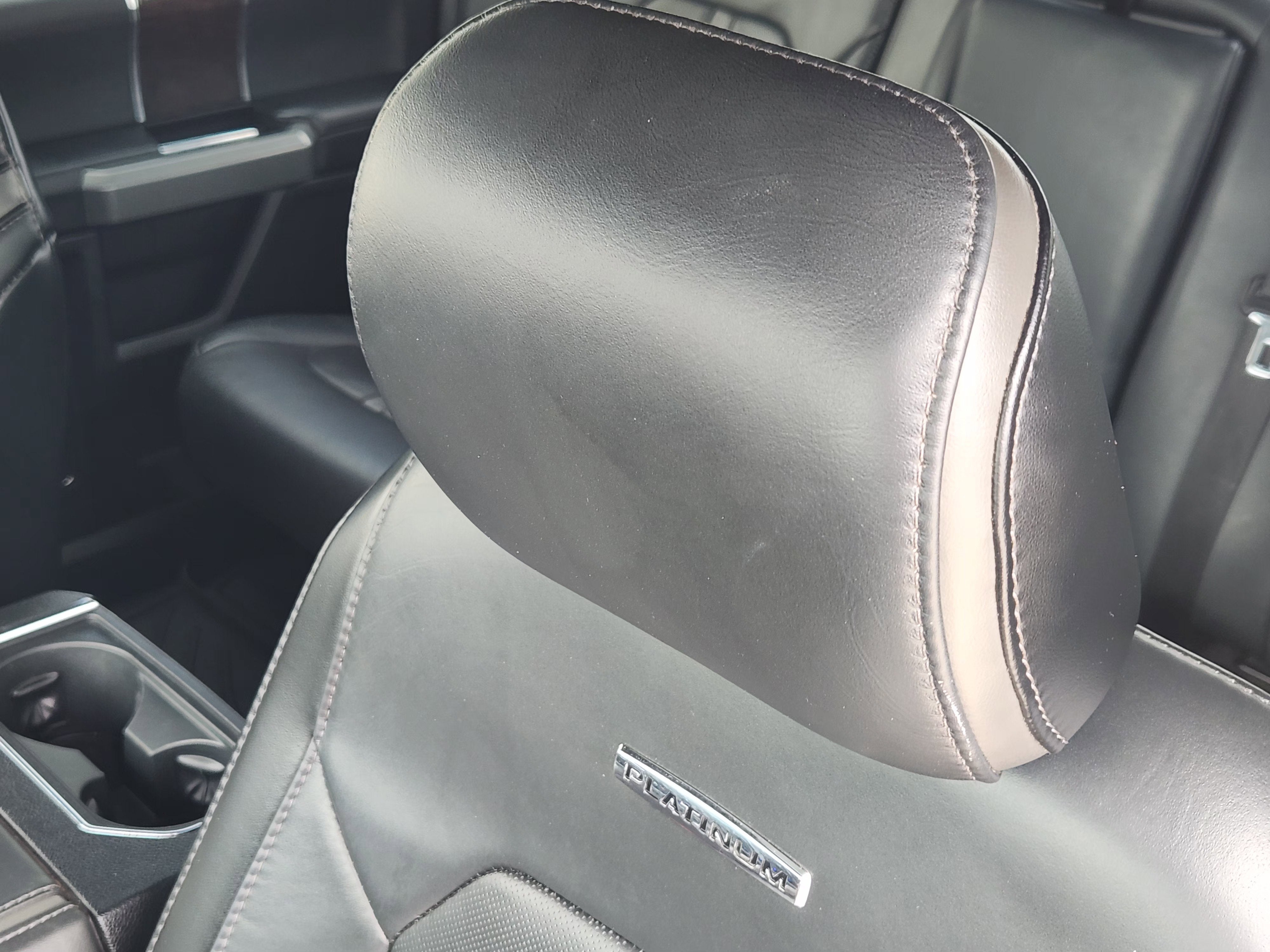 2017 Ford Super Duty F-250 SRW Lariat