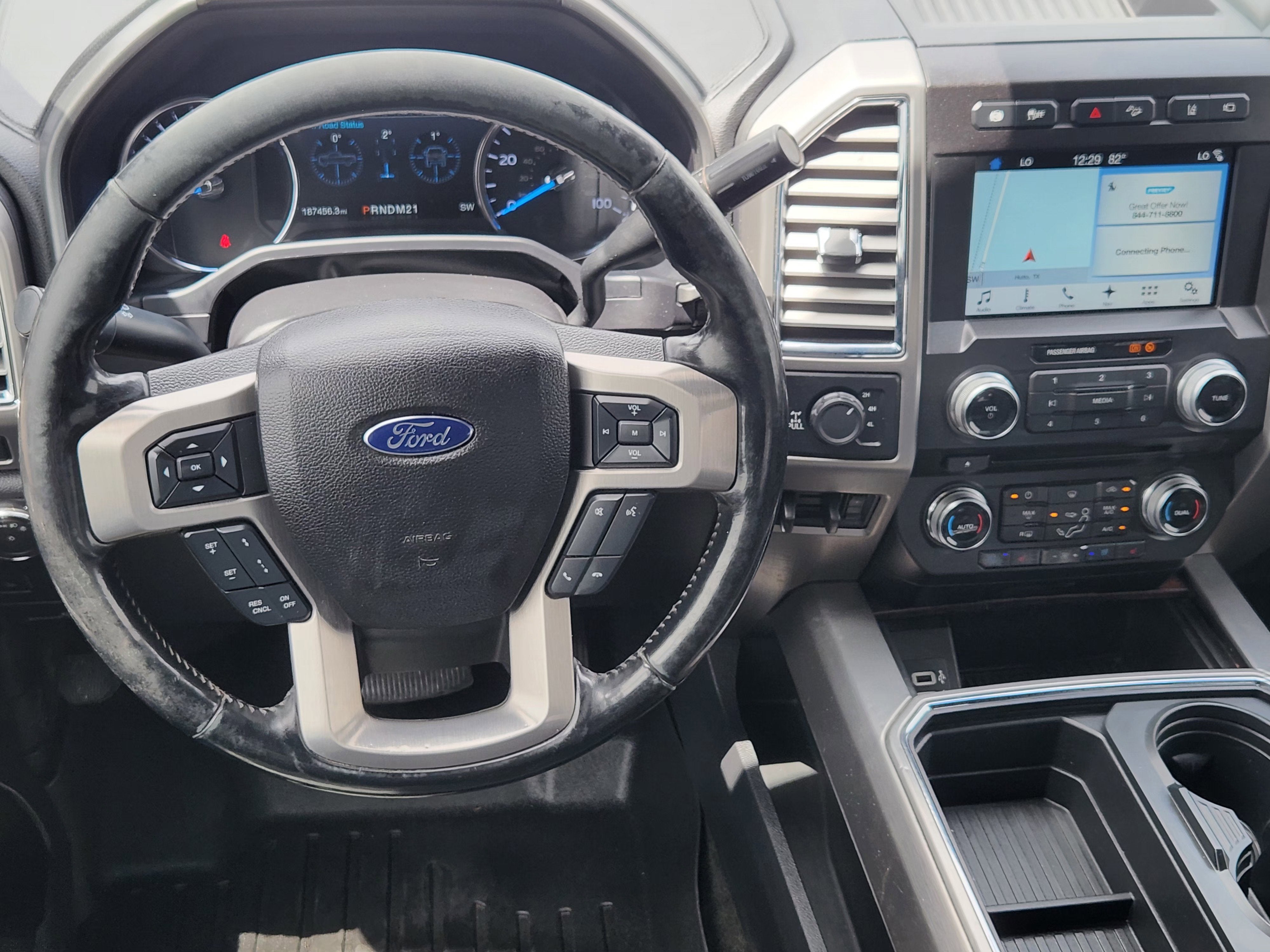 2017 Ford Super Duty F-250 SRW Lariat