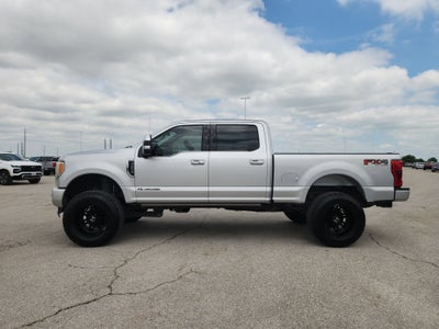 2017 Ford Super Duty F-250 SRW Lariat