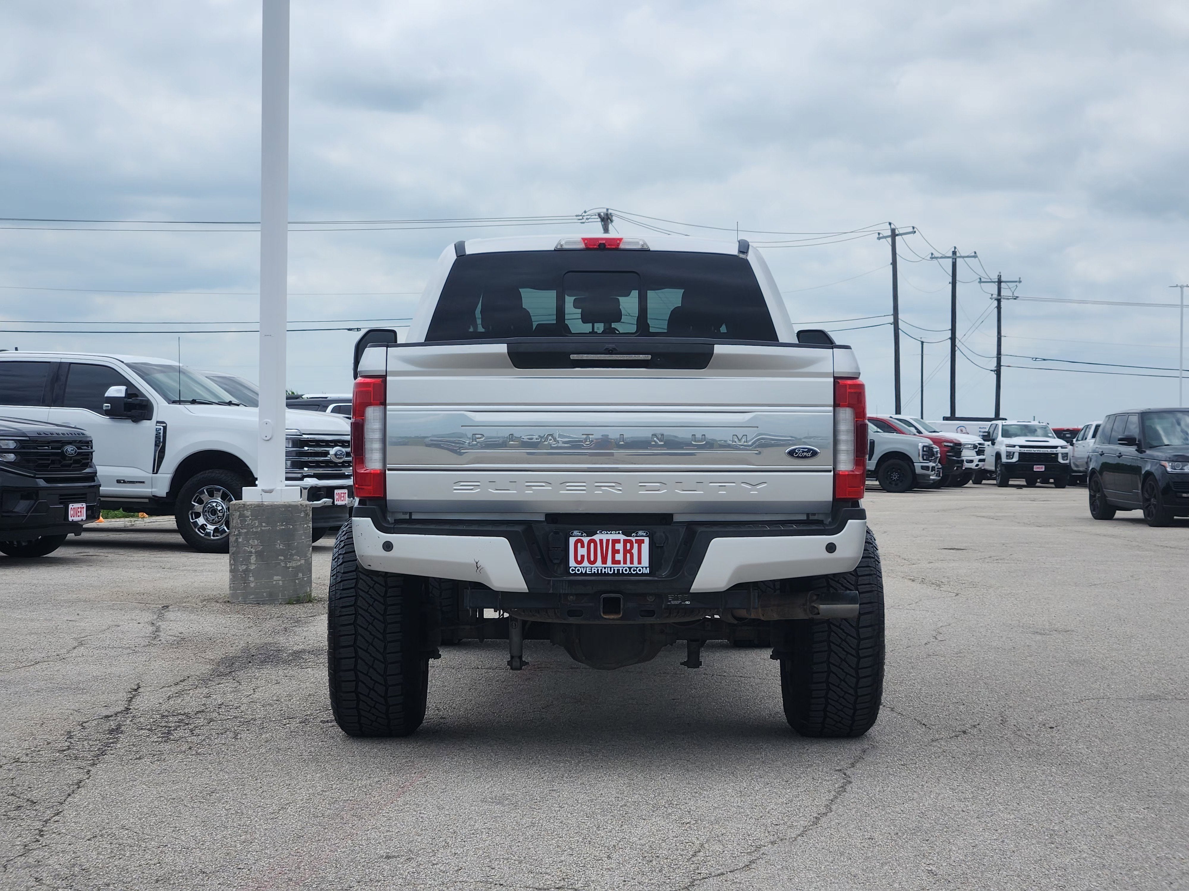 2017 Ford Super Duty F-250 SRW Lariat