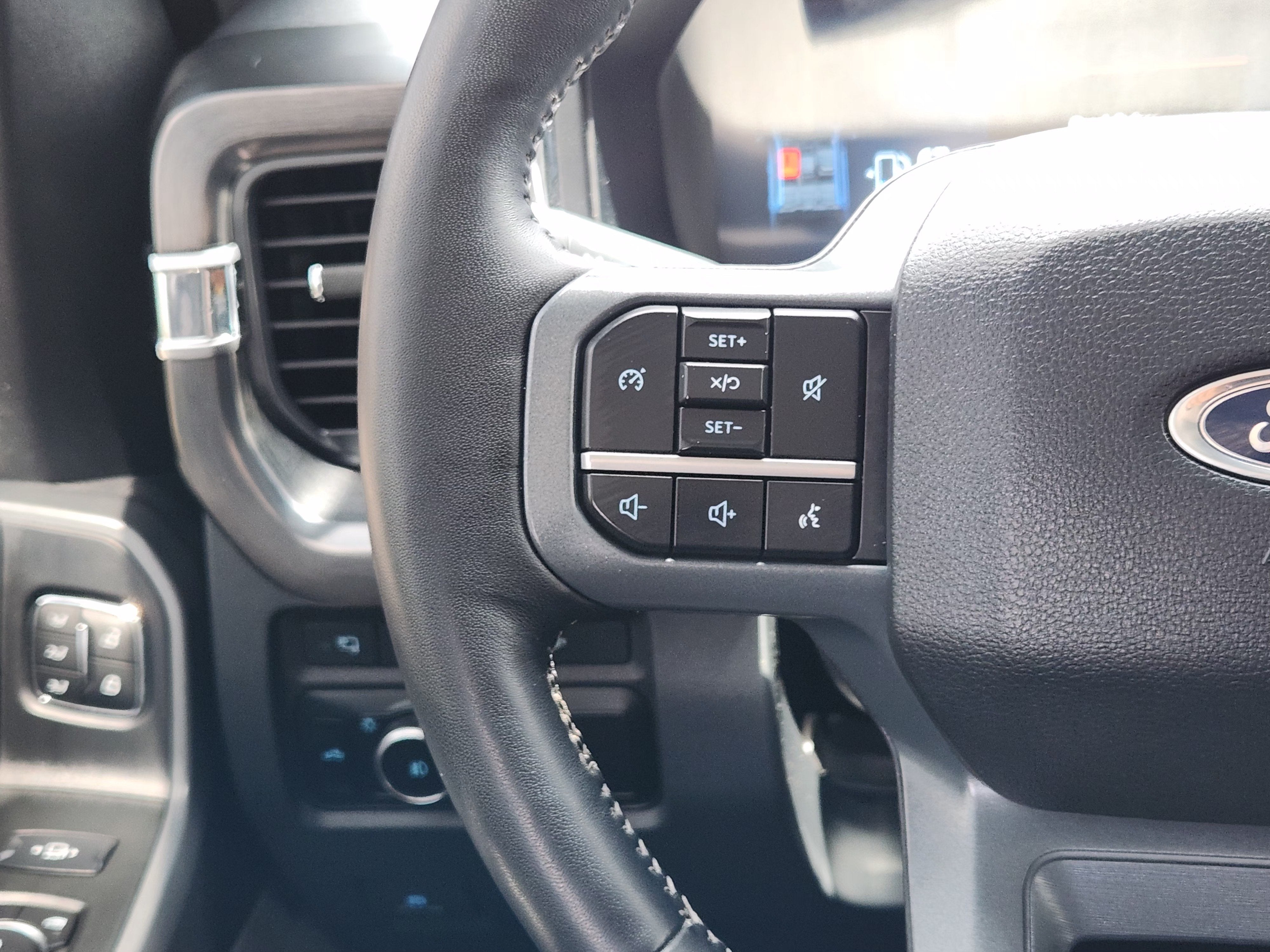2024 Ford Super Duty F-250 SRW XL