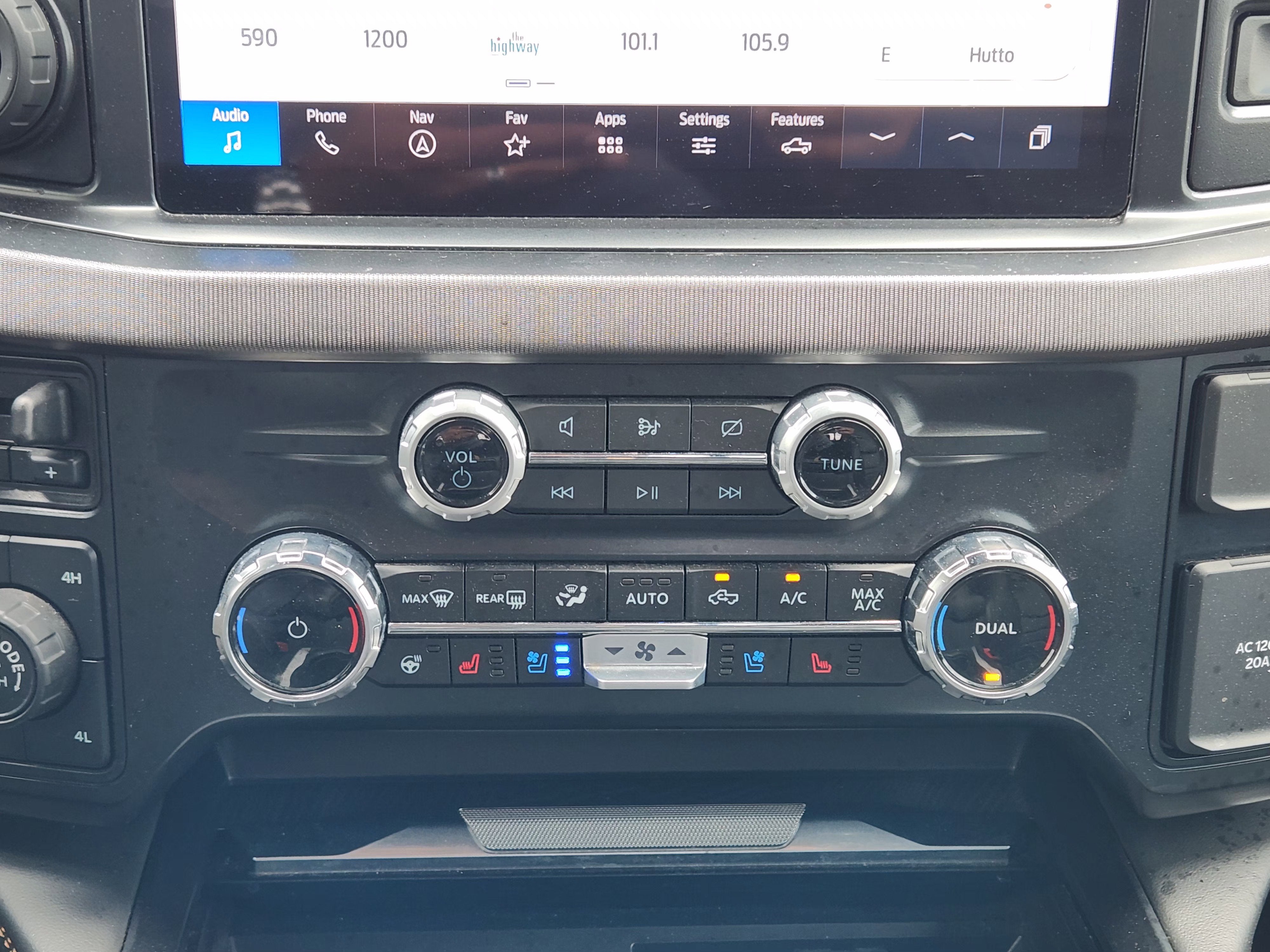 2024 Ford Super Duty F-350 SRW XL