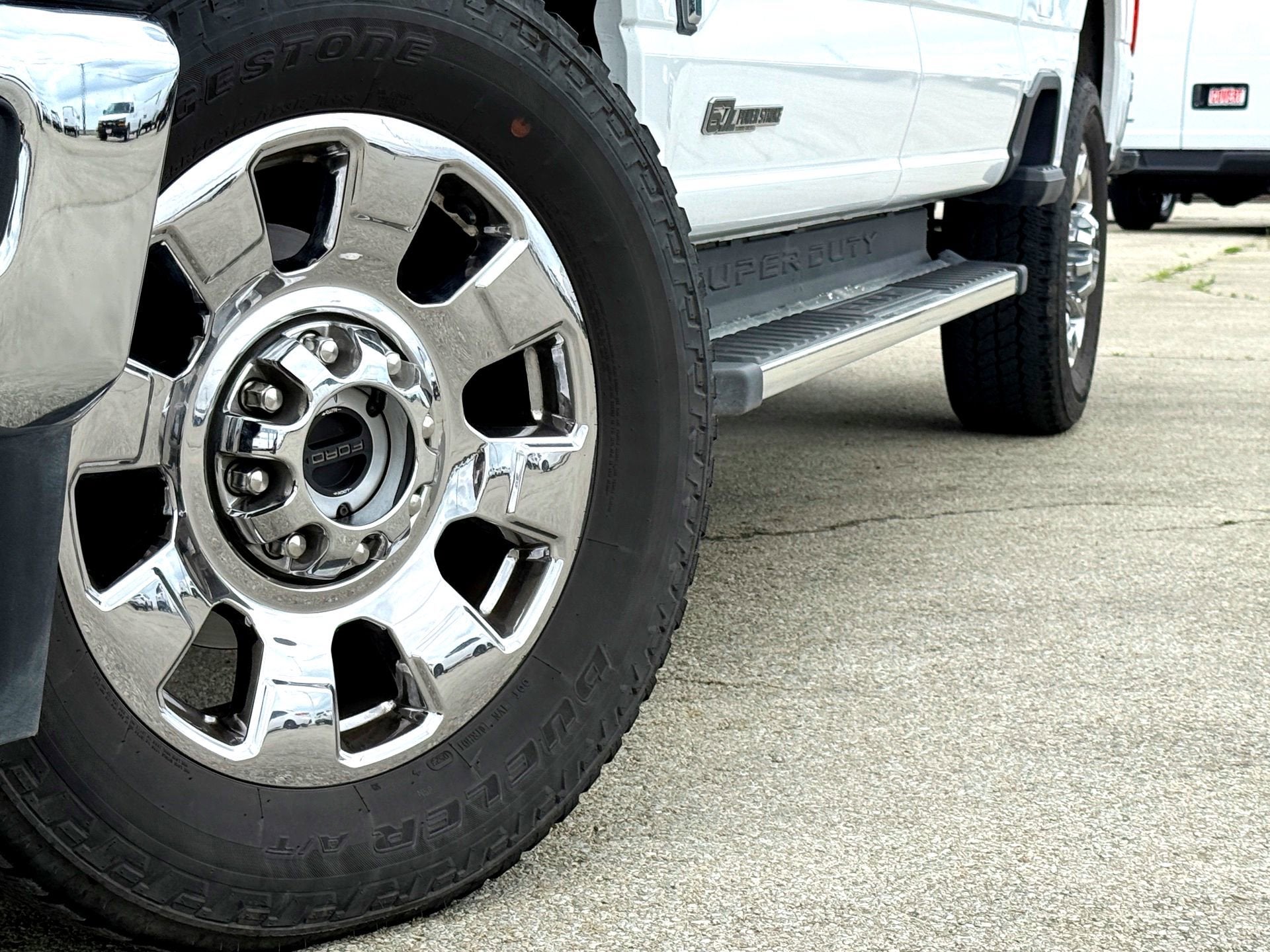 2023 Ford Super Duty F-350 SRW XL