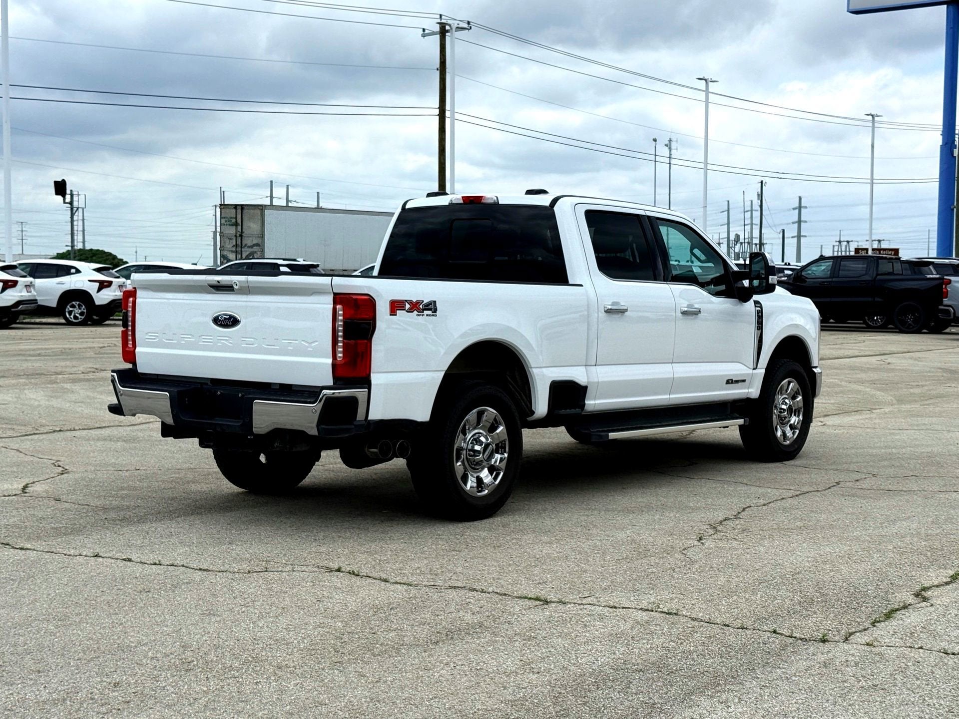 2023 Ford Super Duty F-350 SRW XL