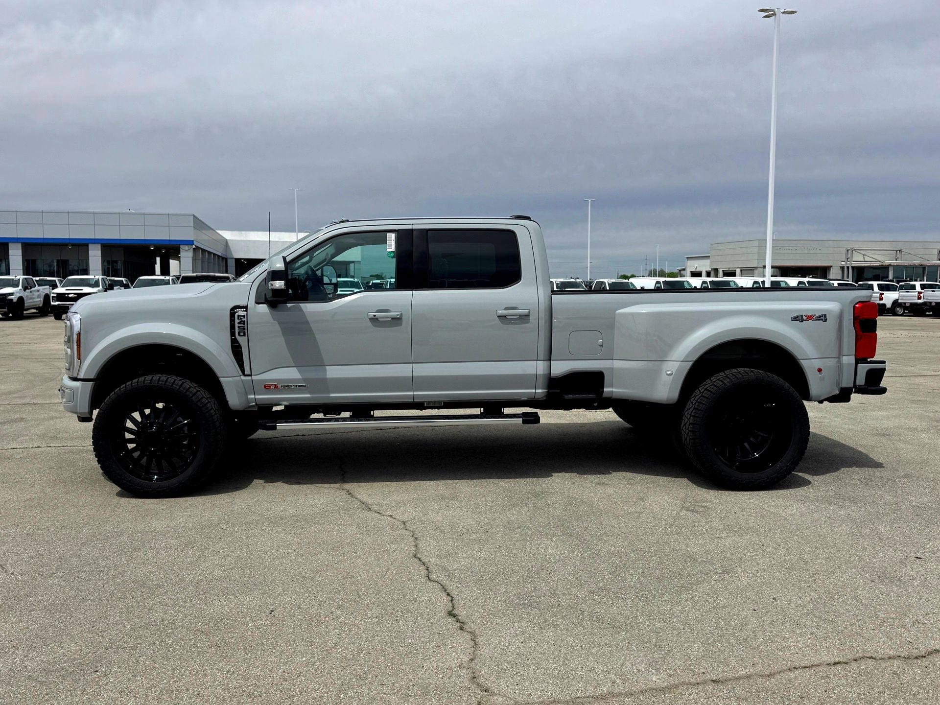 2026 Ford Super Duty F-450 DRW XL