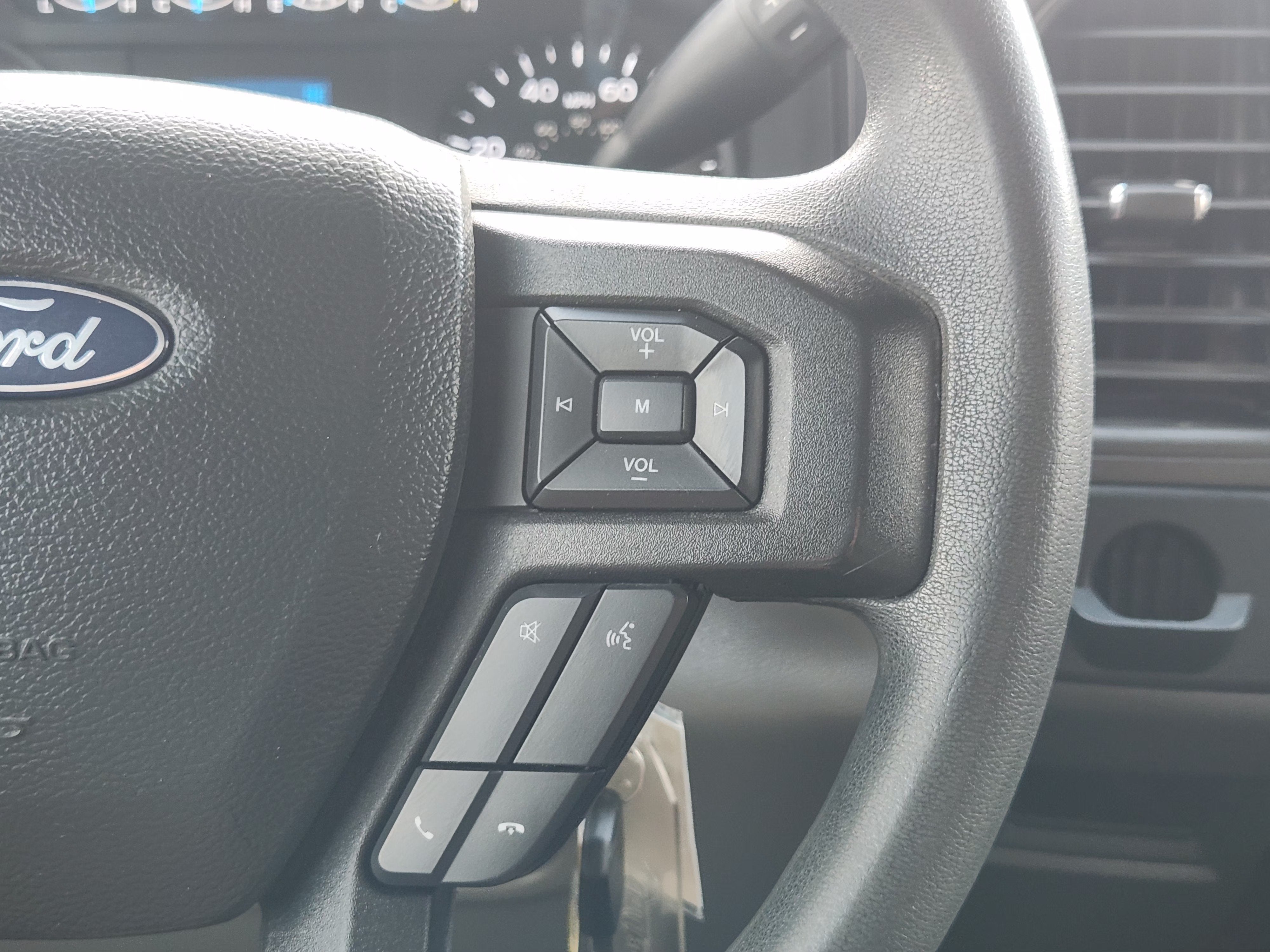 2022 Ford Super Duty F-350 SRW XL