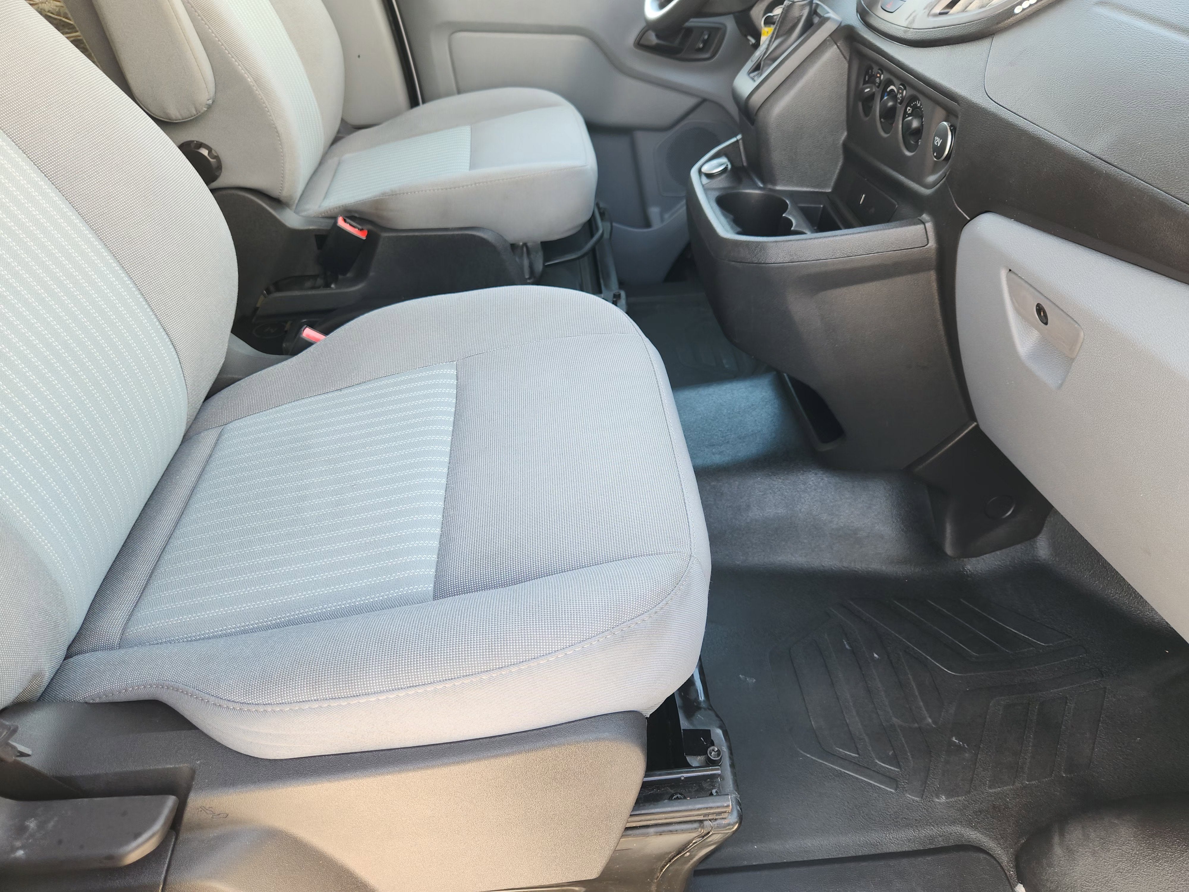 2019 Ford Transit Van T-150 MD RF GVWR