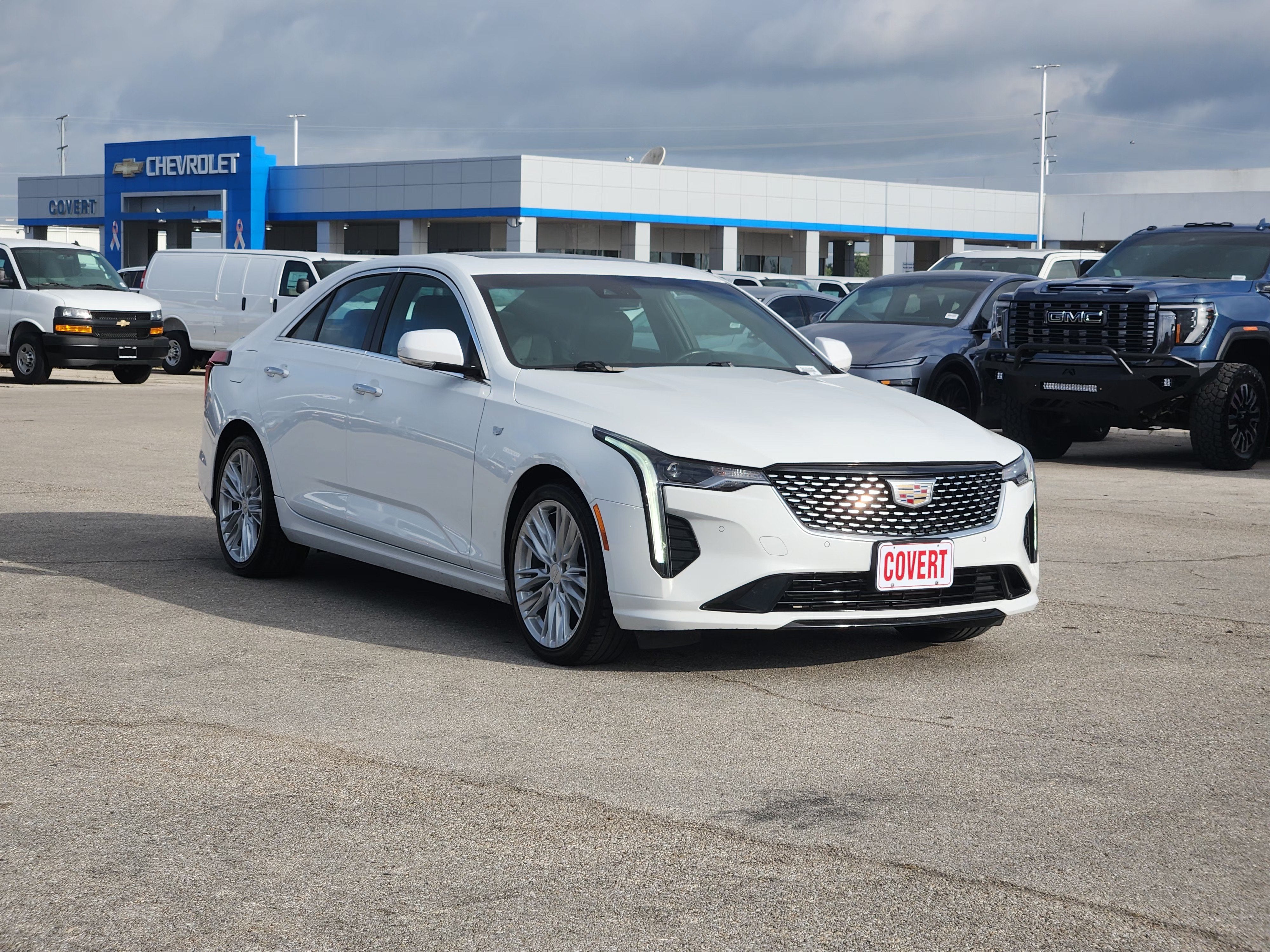 2023 Cadillac CT4 Premium Luxury