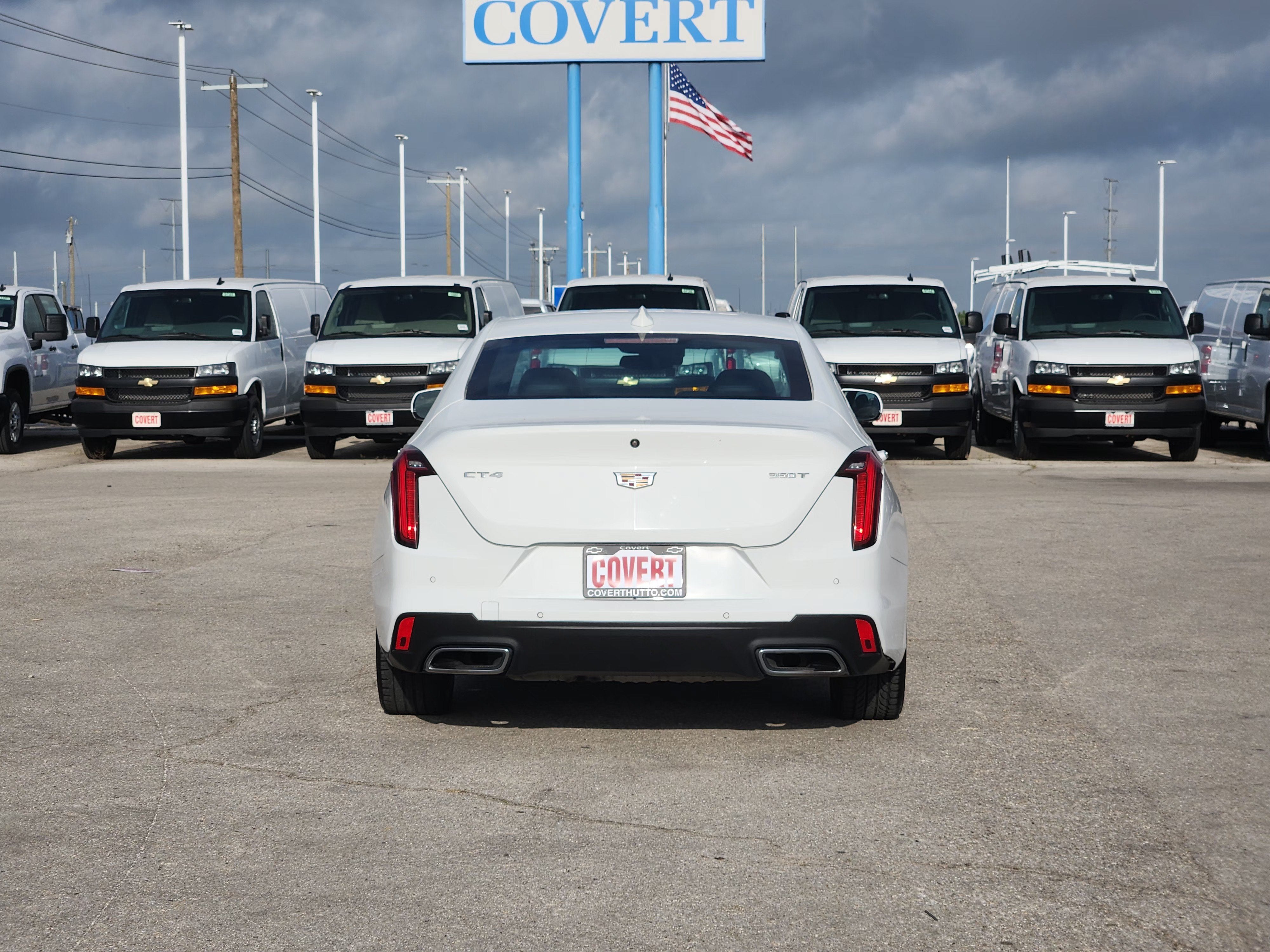 2023 Cadillac CT4 Premium Luxury