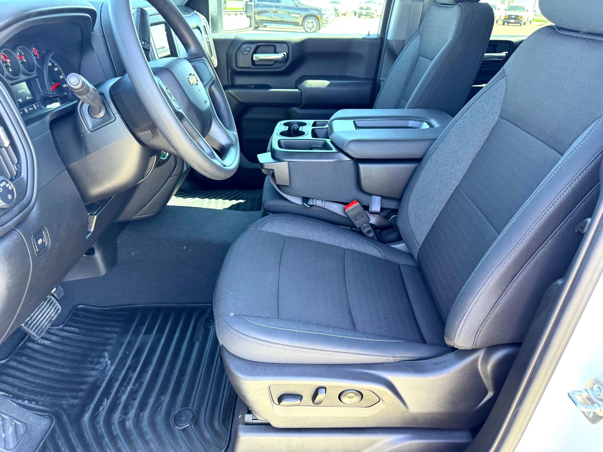 2025 Chevrolet Silverado 2500 HD Custom