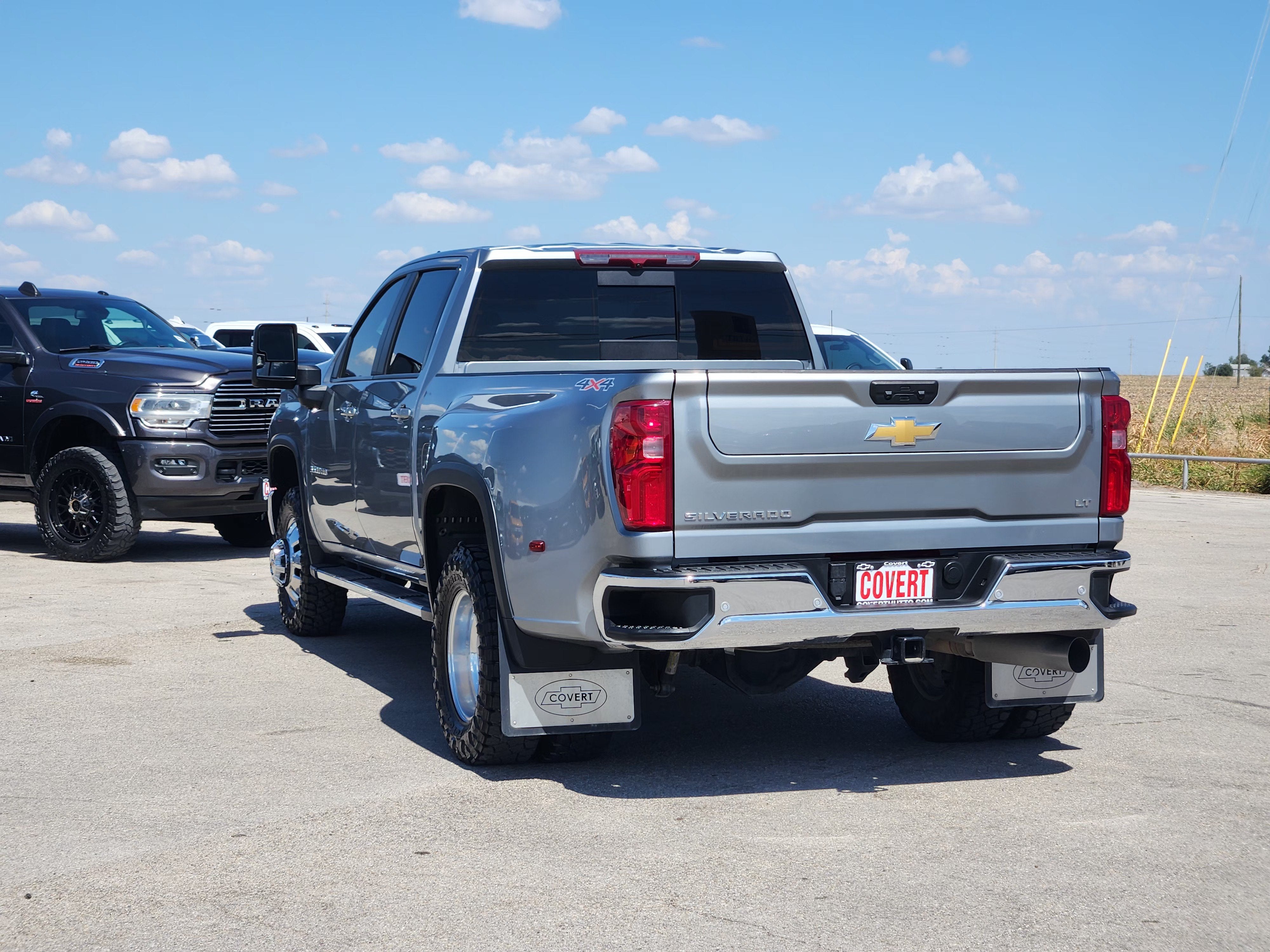 2026 Chevrolet Silverado 3500 HD LT DRW