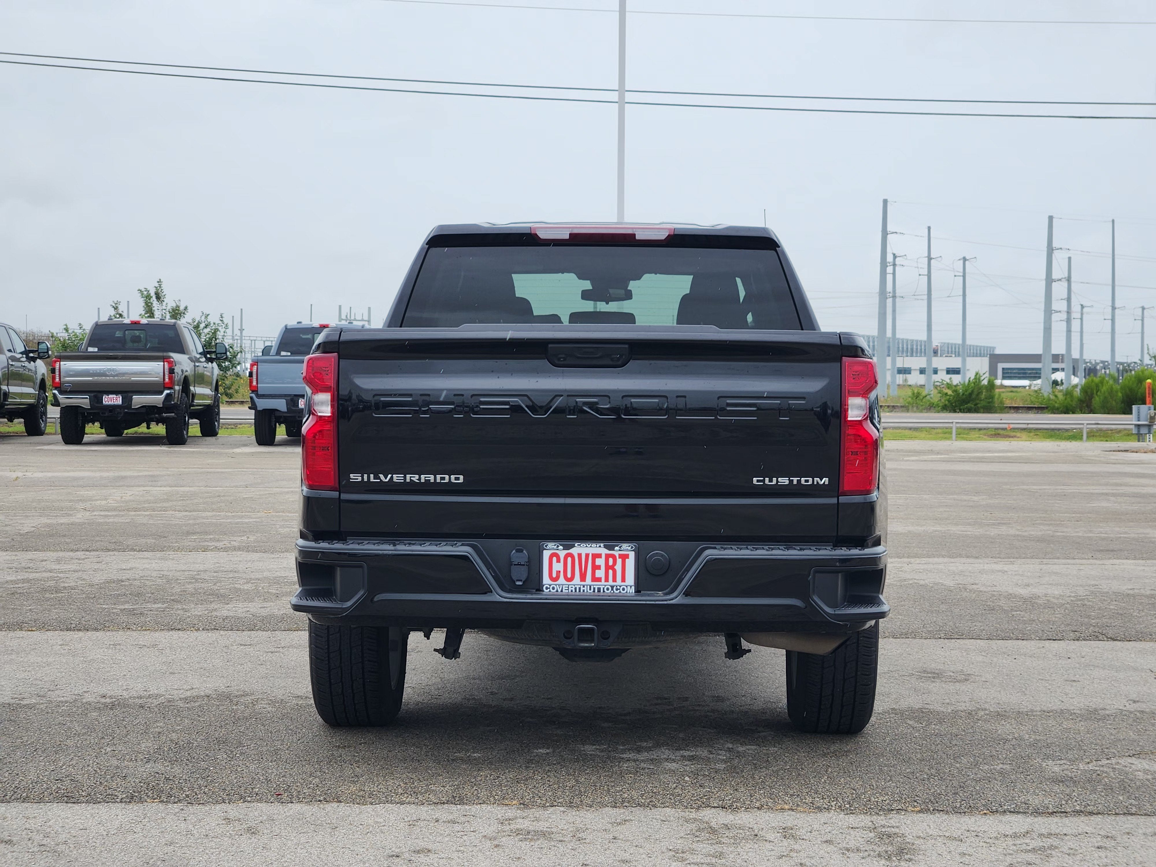 2025 Chevrolet Silverado 1500 Custom