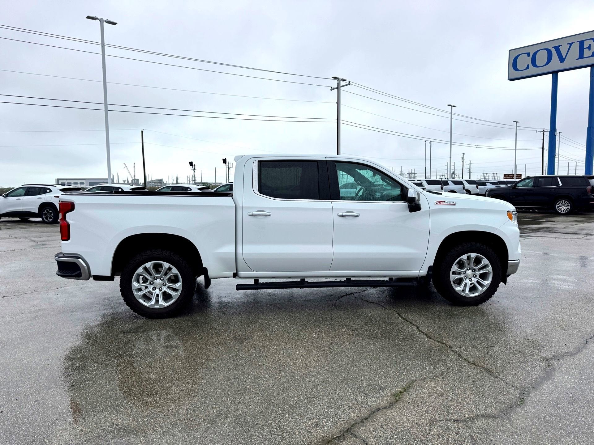 2023 Chevrolet Silverado 1500 LTZ