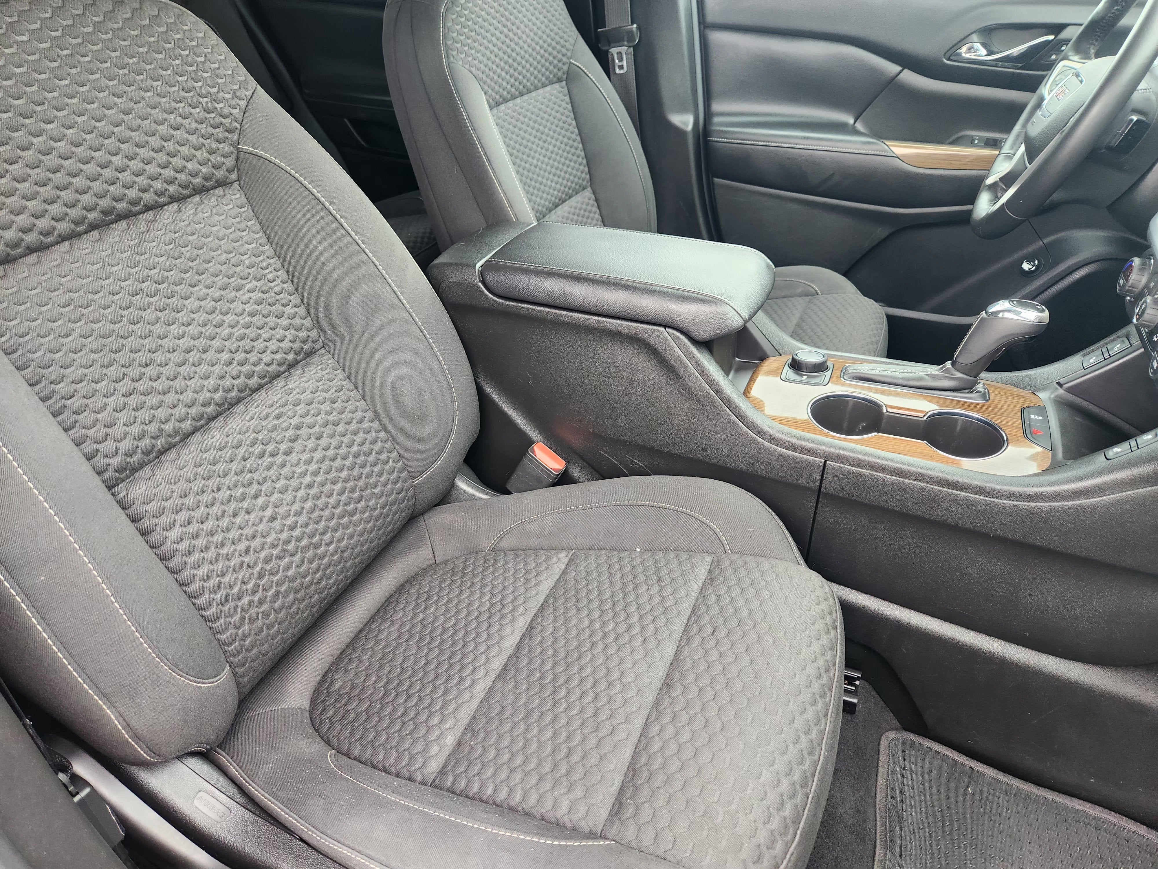 2018 GMC Acadia SLE