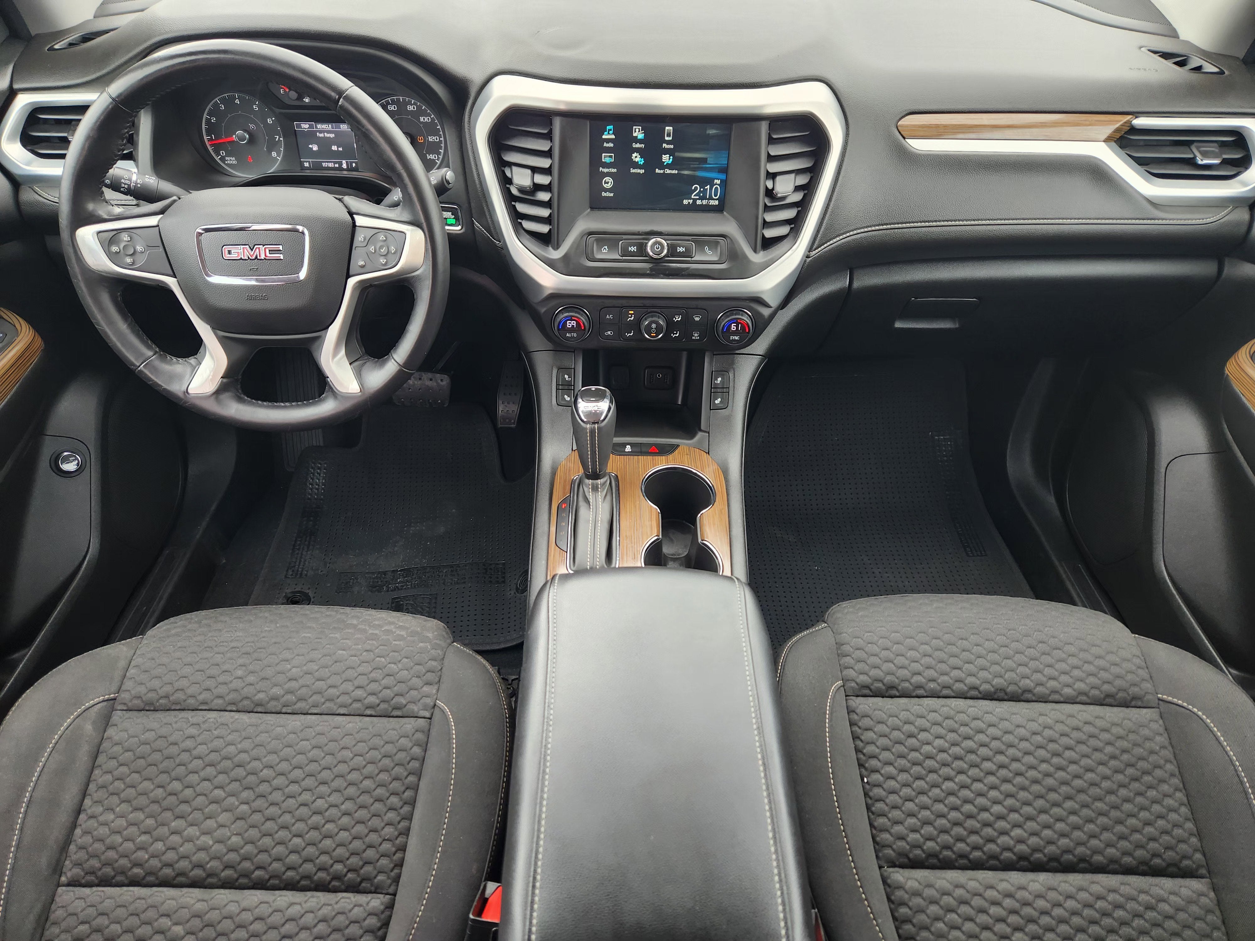 2018 GMC Acadia SLE