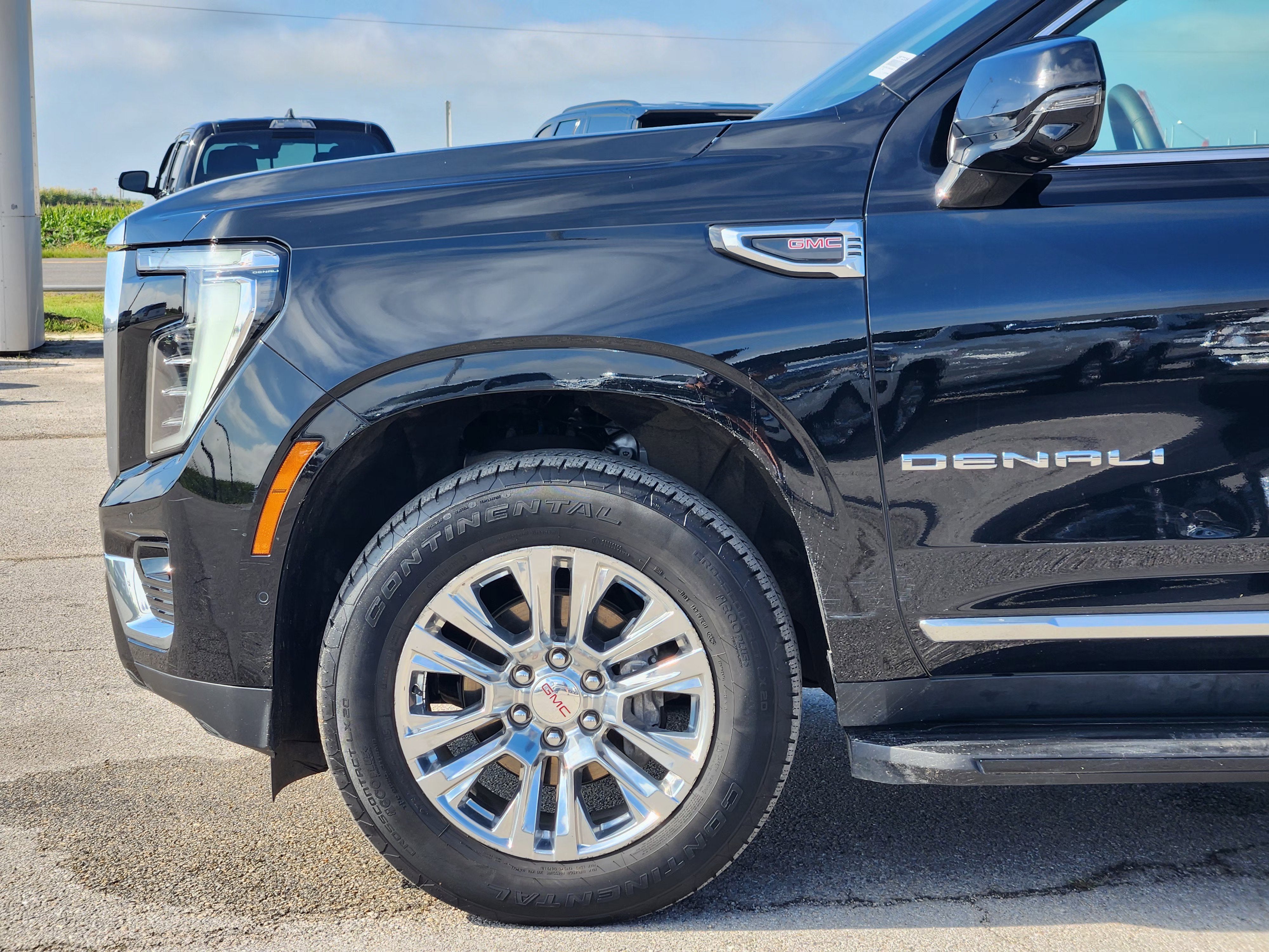 2025 GMC Yukon Denali